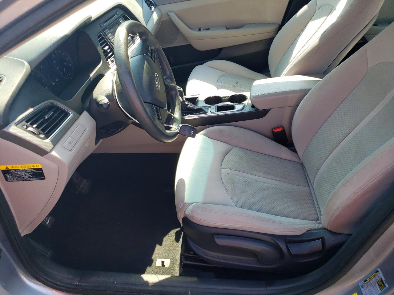 2017 Hyundai Sonata Se Серебряный vin: 5NPE24AFXHH514219