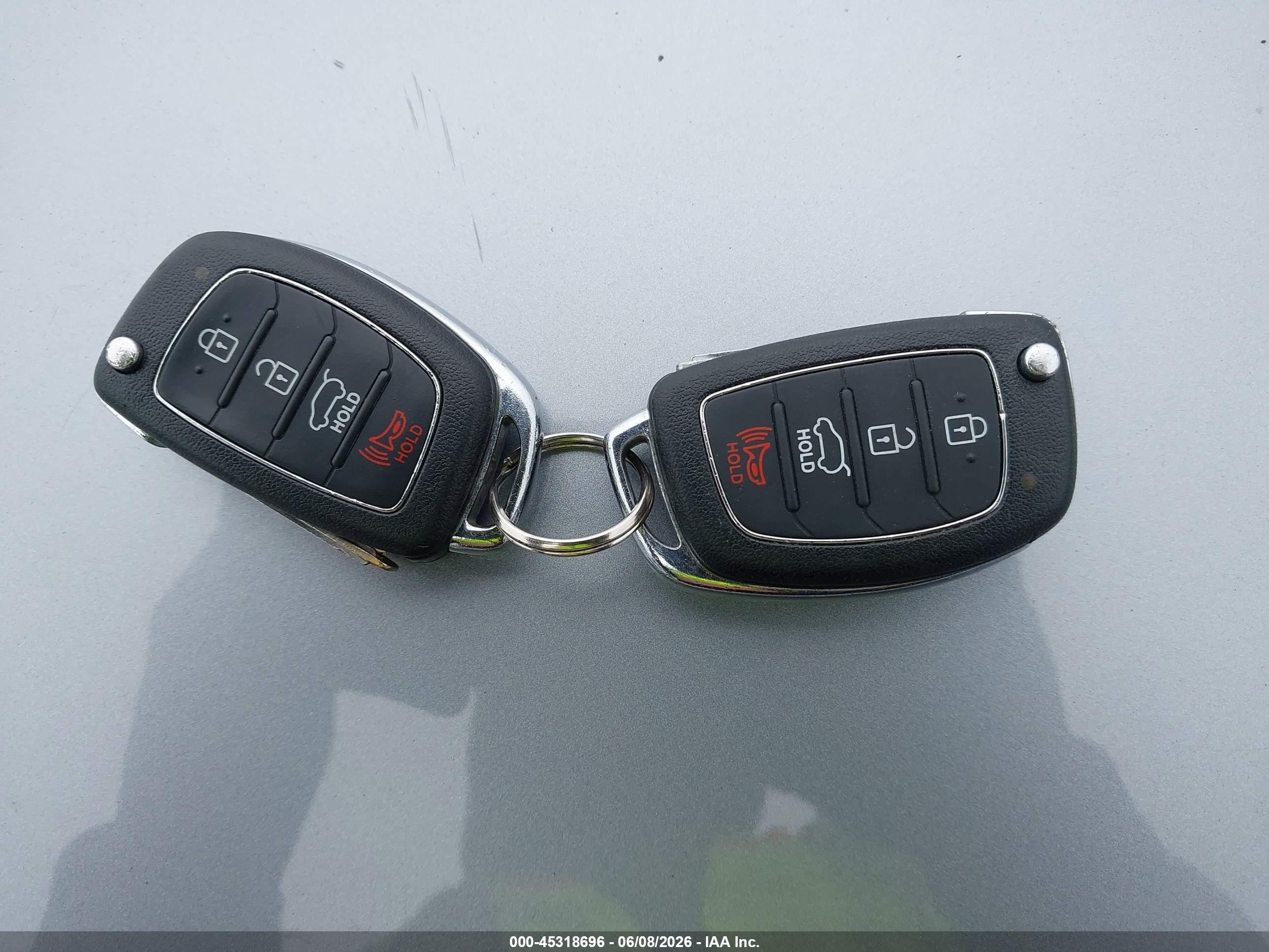 2017 Hyundai Sonata Серебряный vin: 5NPE24AFXHH532039