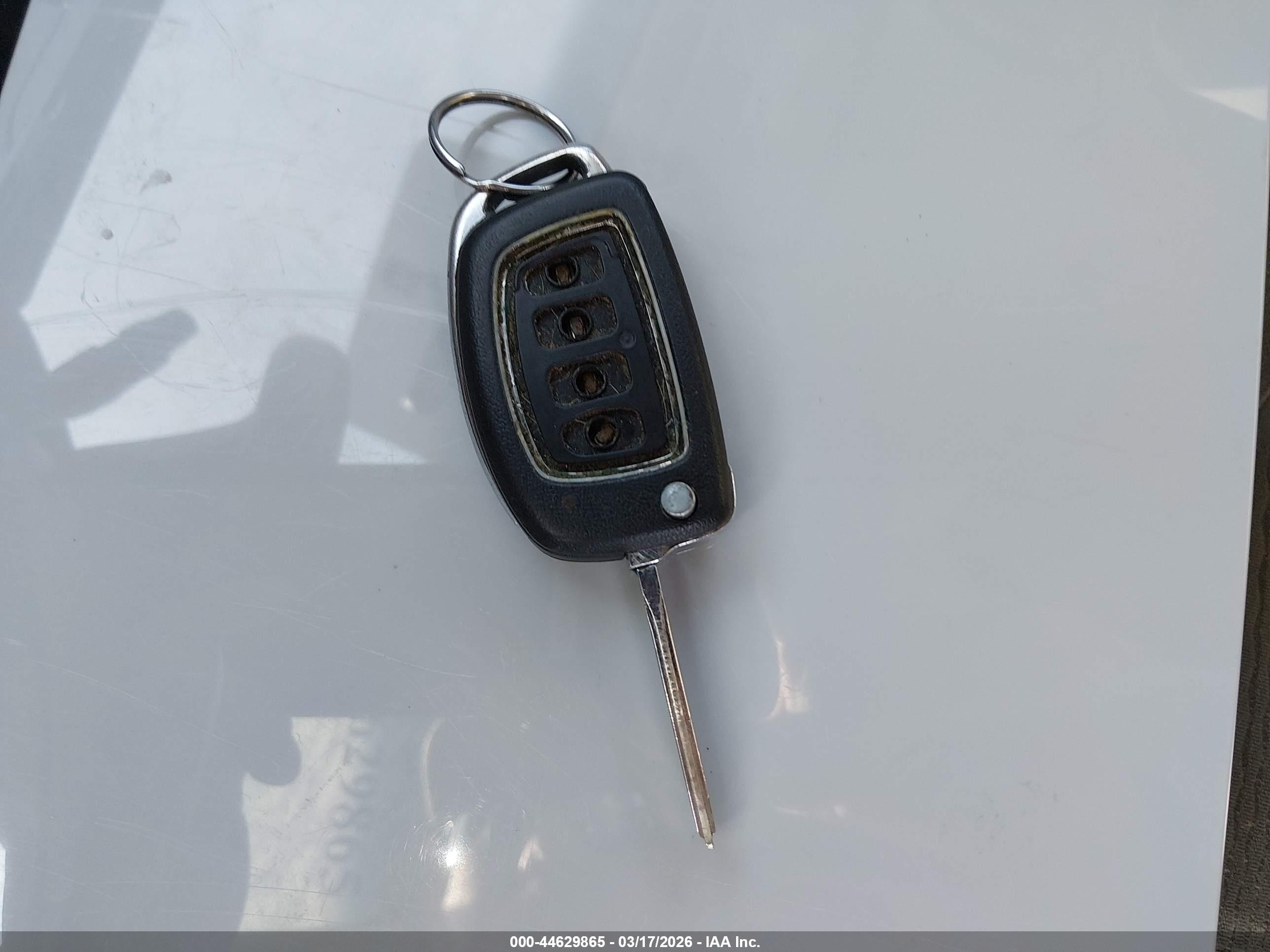 2017 Hyundai Sonata   Серебряный vin: 5NPE24AFXHH537273