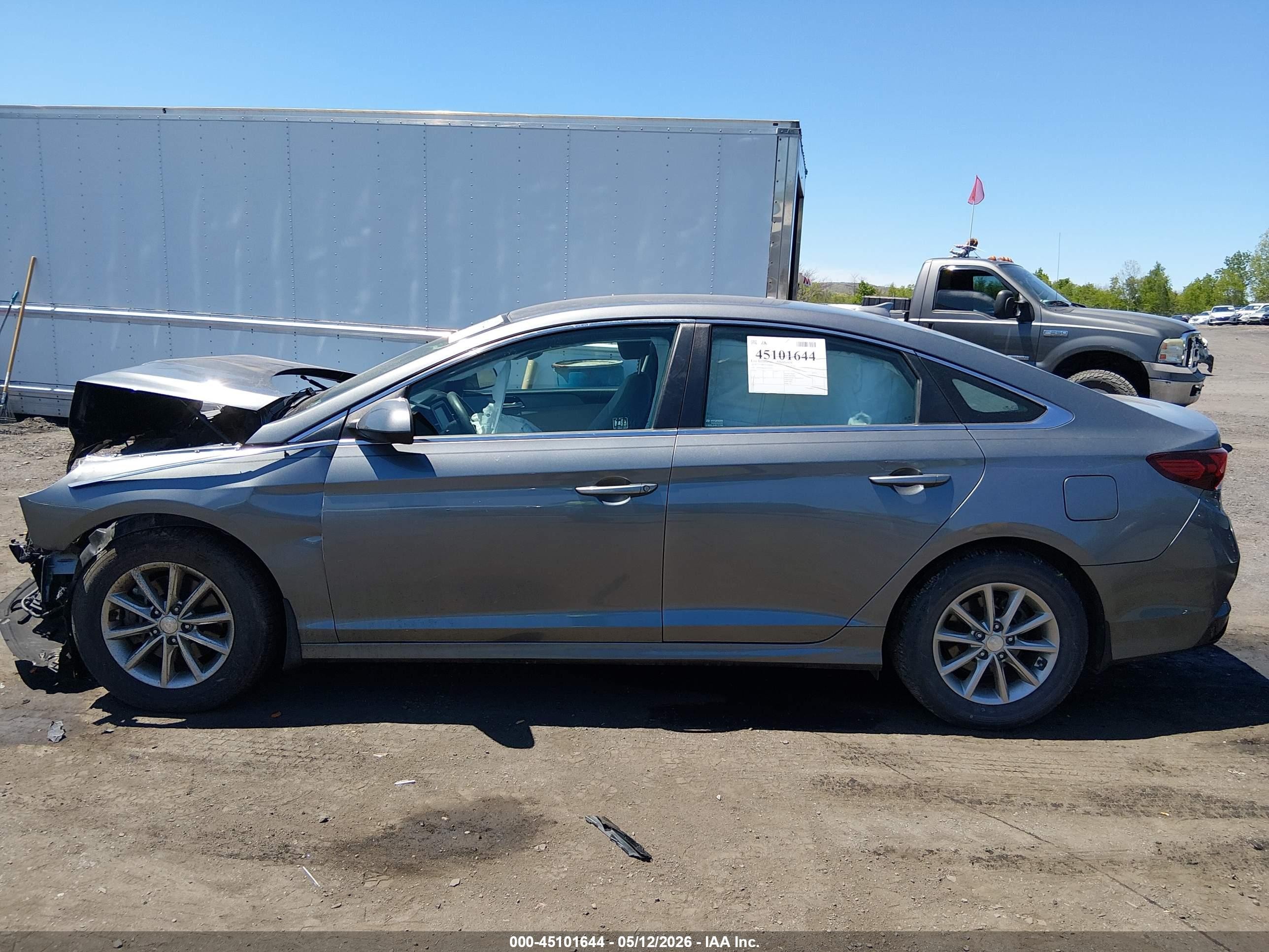 2019 Hyundai Sonata Se Gray vin: 5NPE24AFXKH743393