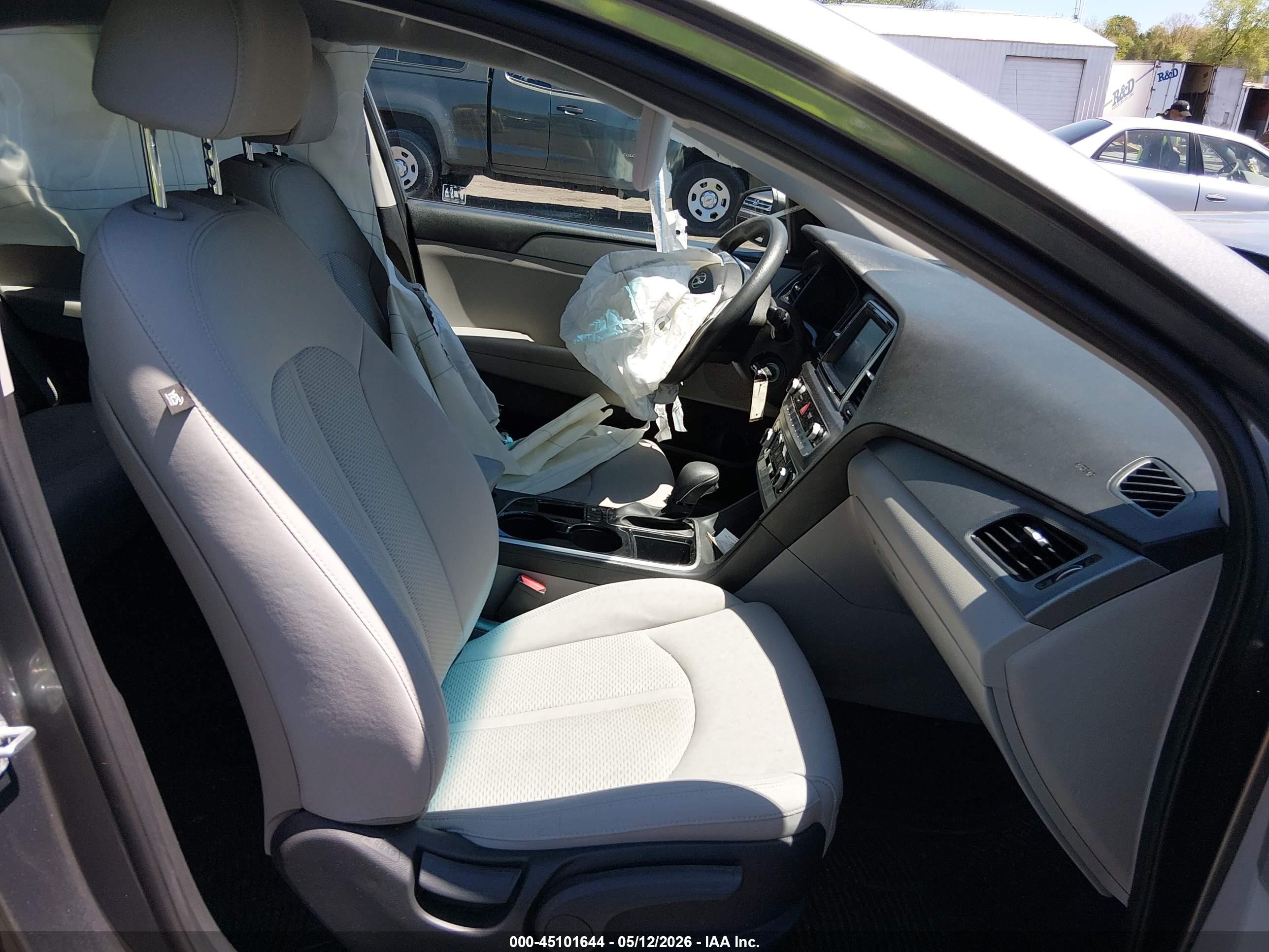 2019 Hyundai Sonata Se Gray vin: 5NPE24AFXKH743393