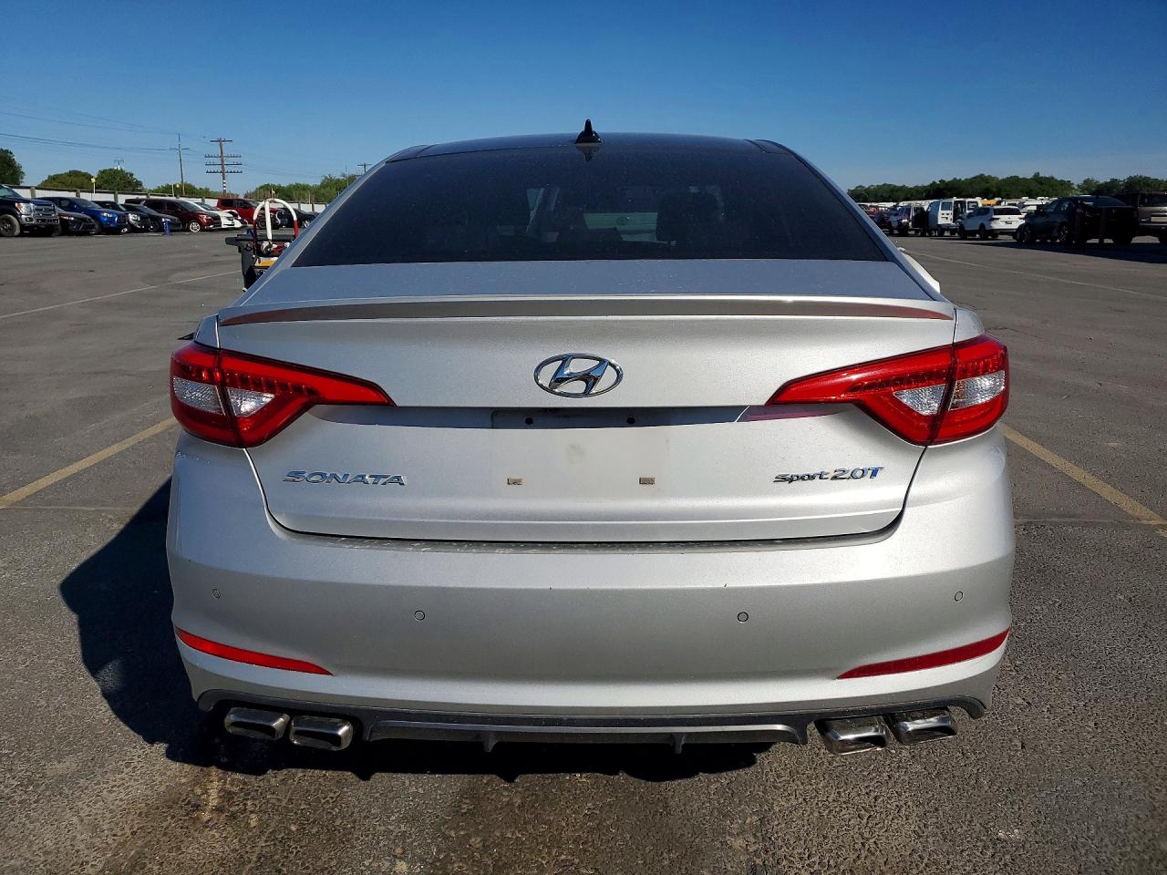 2015 Hyundai Sonata Sport 2.0t Silver vin: 5NPE34AB0FH071859