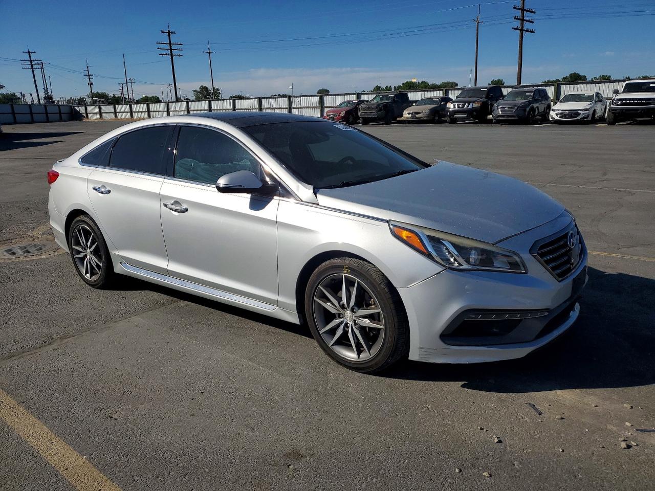 2015 Hyundai Sonata Sport 2.0t Silver vin: 5NPE34AB0FH071859