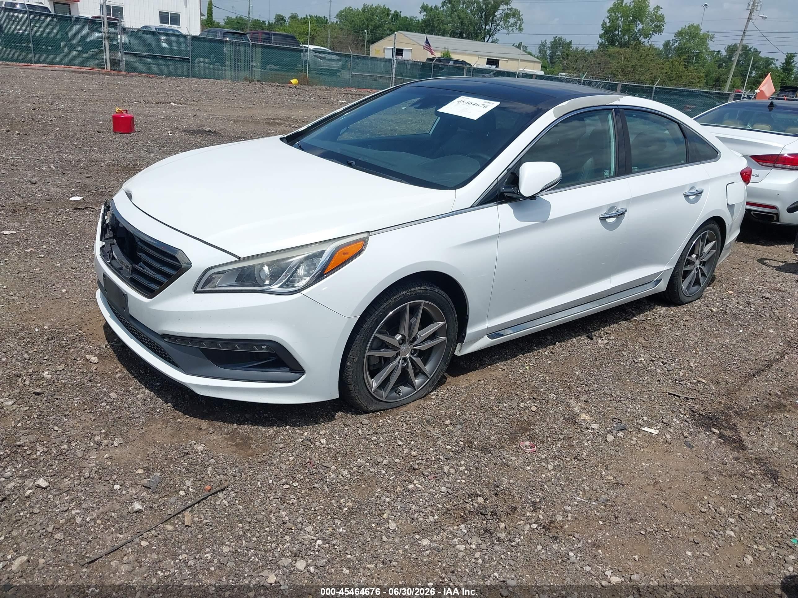 2015 Hyundai Sonata Sport 2.0t White vin: 5NPE34AB0FH081016