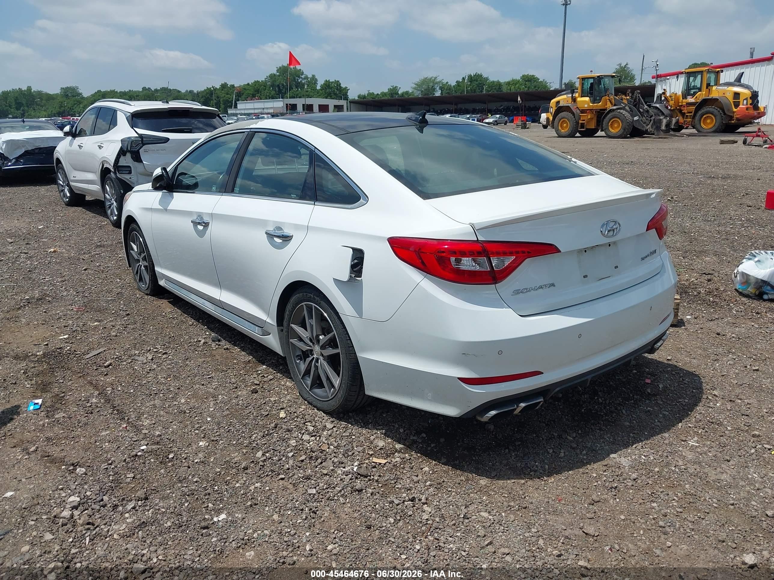 2015 Hyundai Sonata Sport 2.0t White vin: 5NPE34AB0FH081016