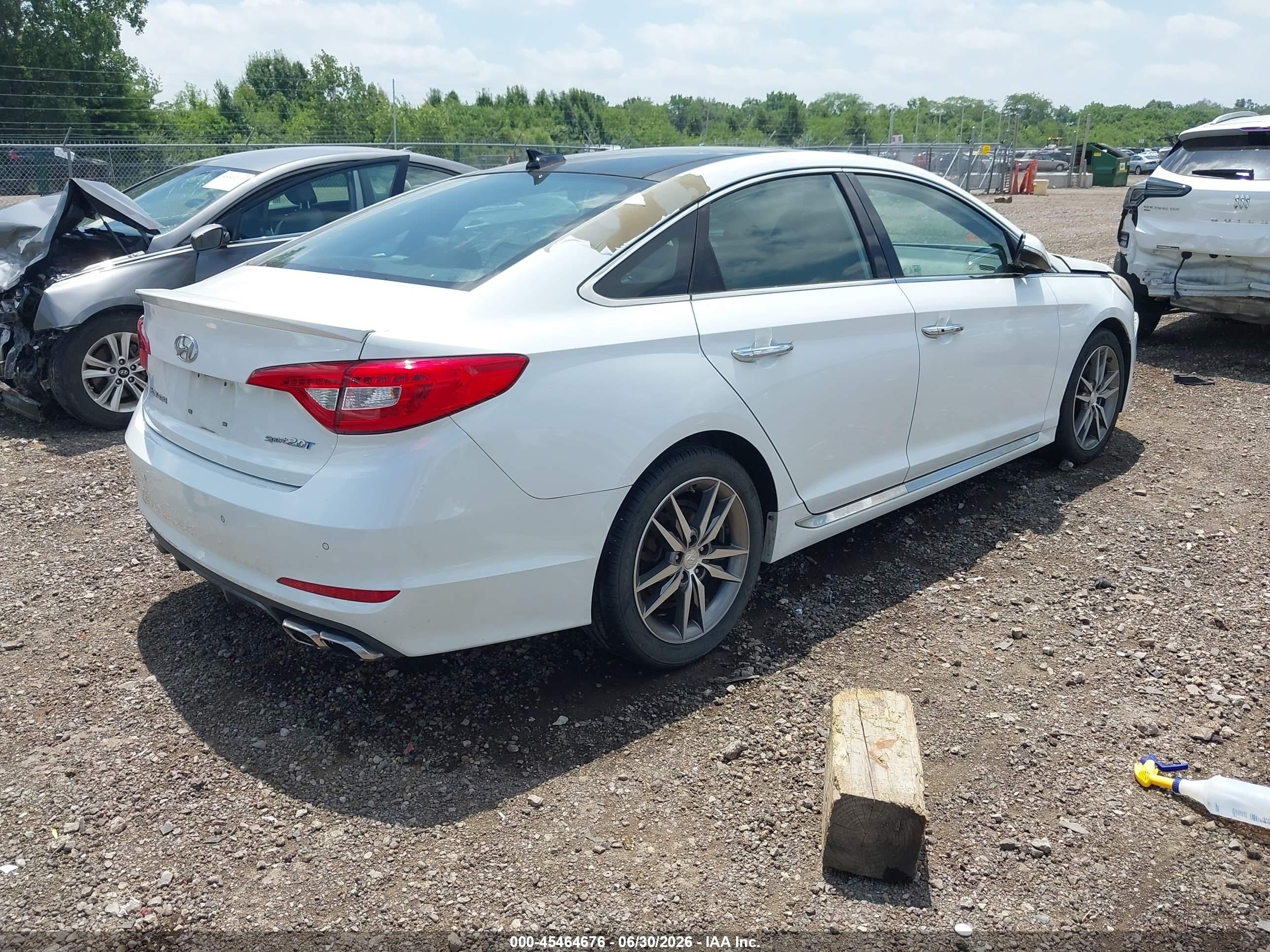 2015 Hyundai Sonata Sport 2.0t White vin: 5NPE34AB0FH081016