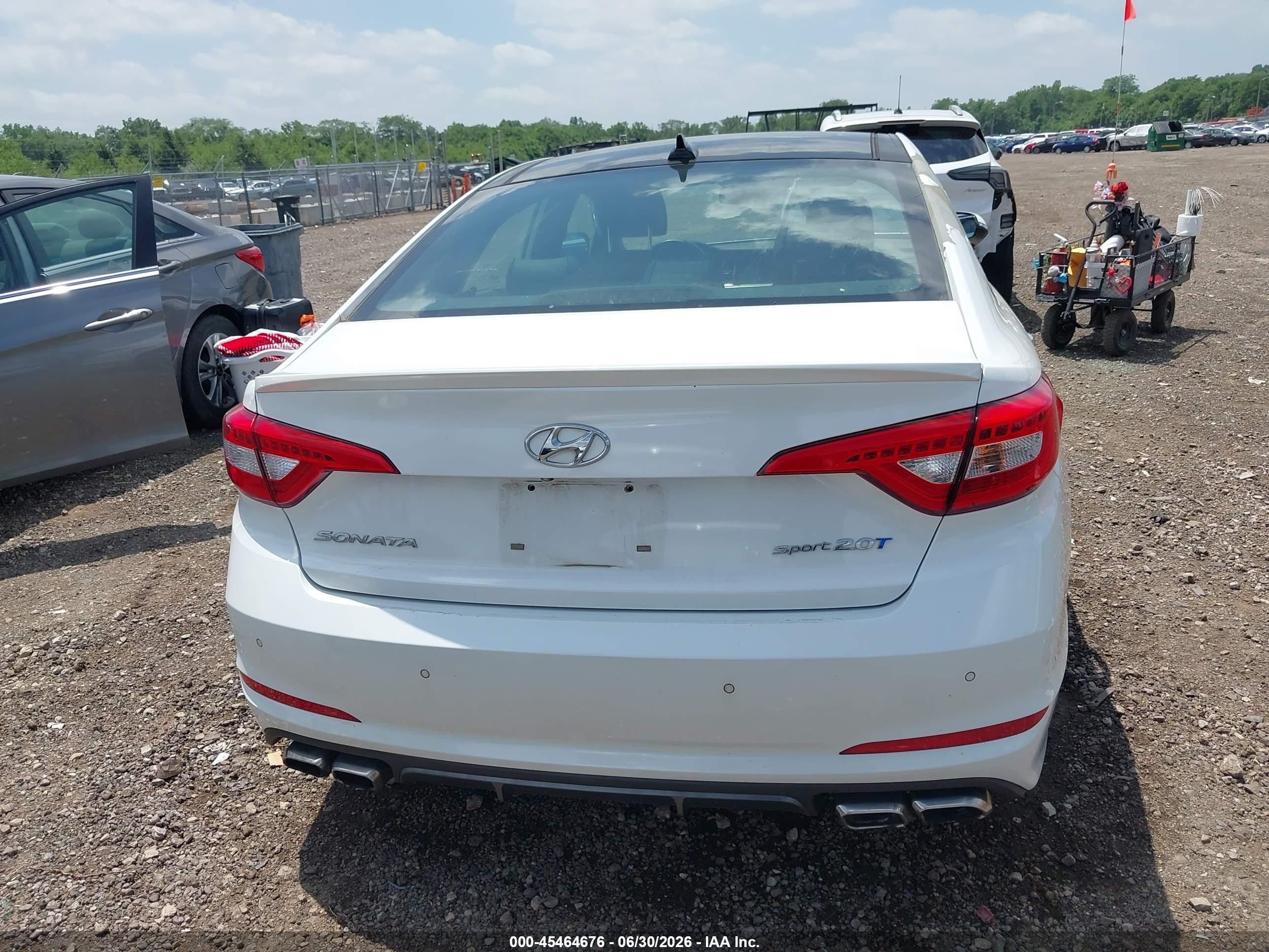 2015 Hyundai Sonata Sport 2.0t White vin: 5NPE34AB0FH081016