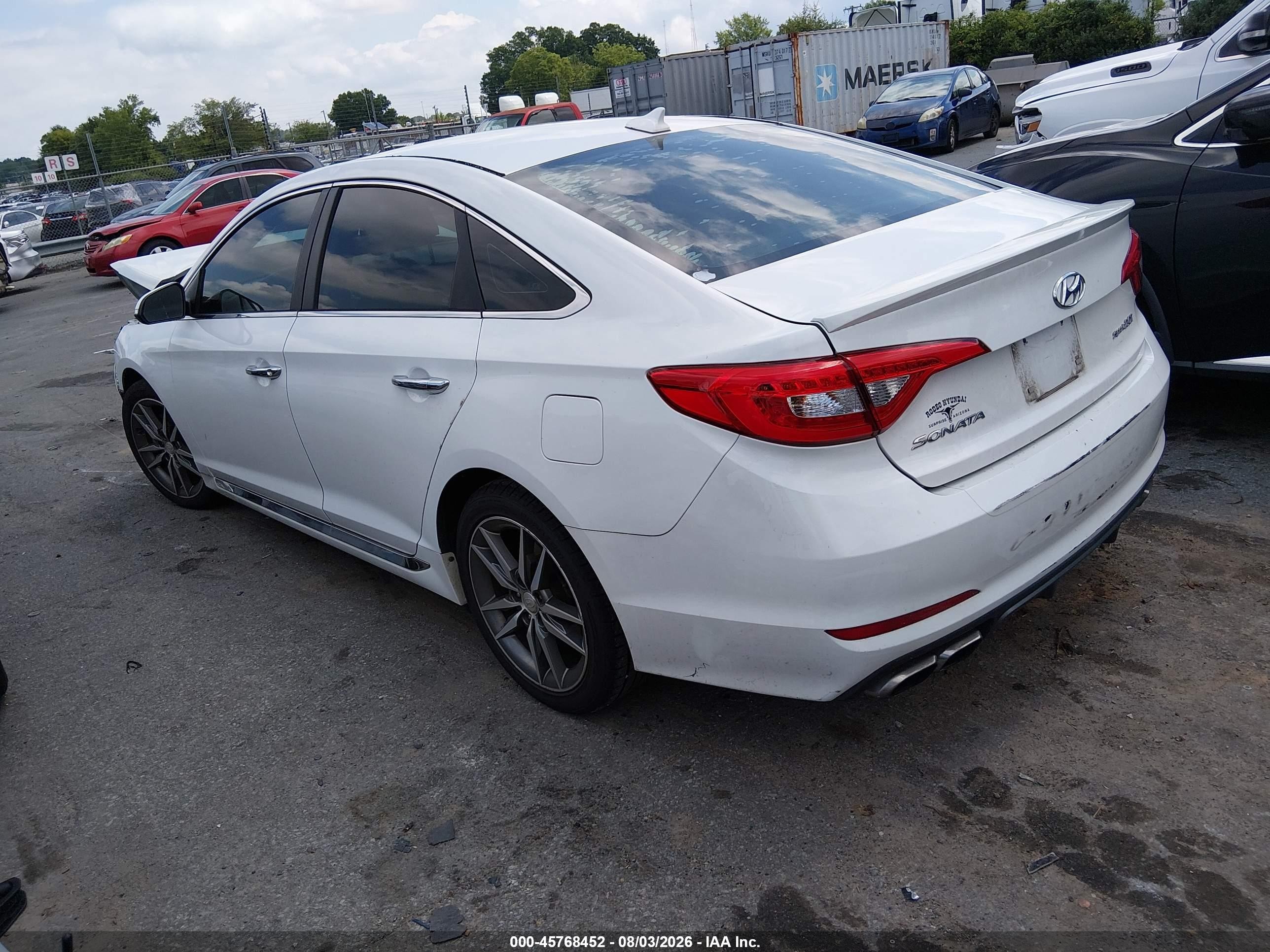 2015 Hyundai Sonata Sport 2.0t White vin: 5NPE34AB0FH097409