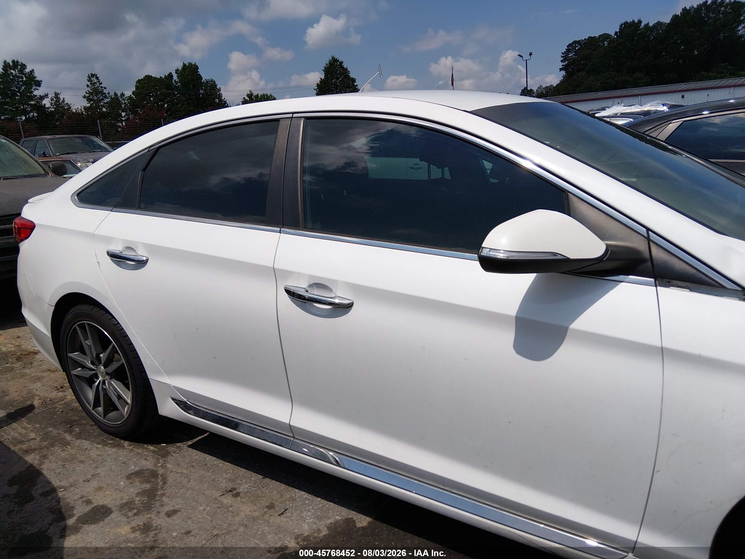 2015 Hyundai Sonata Sport 2.0t White vin: 5NPE34AB0FH097409