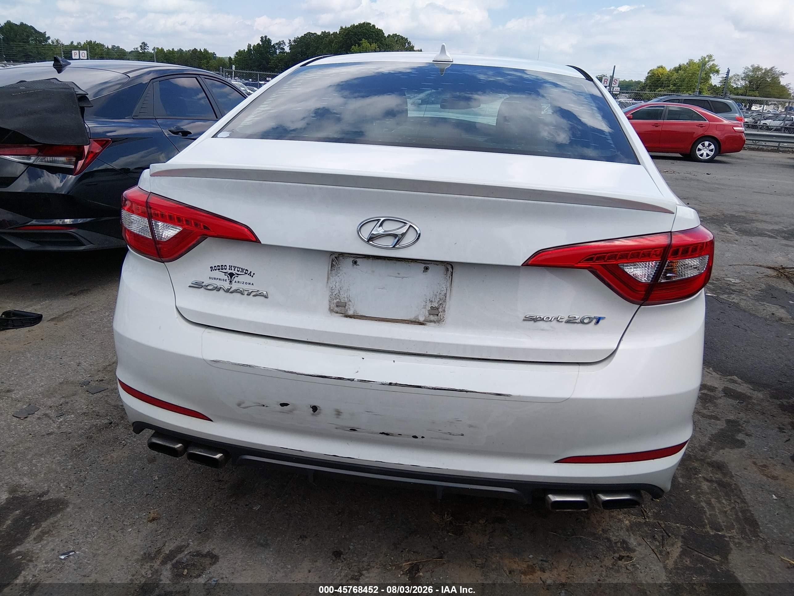 2015 Hyundai Sonata Sport 2.0t White vin: 5NPE34AB0FH097409