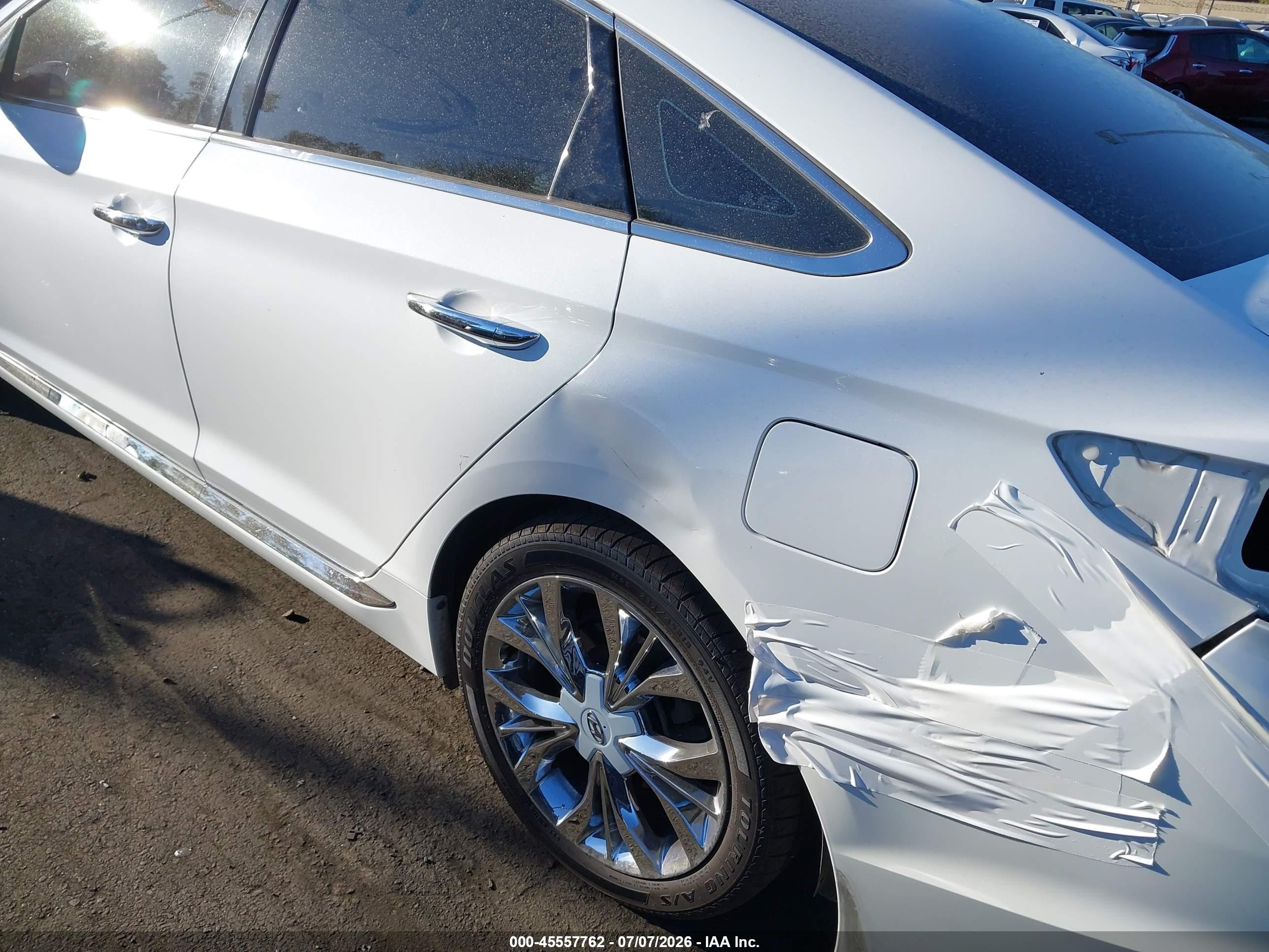2015 Hyundai Sonata Limited 2.0t White vin: 5NPE34AB0FH167703