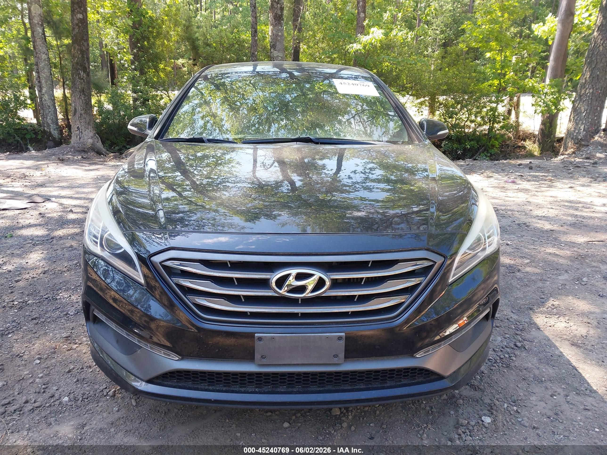 2015 Hyundai Sonata Sport 2.0t Черный vin: 5NPE34AB1FH081171