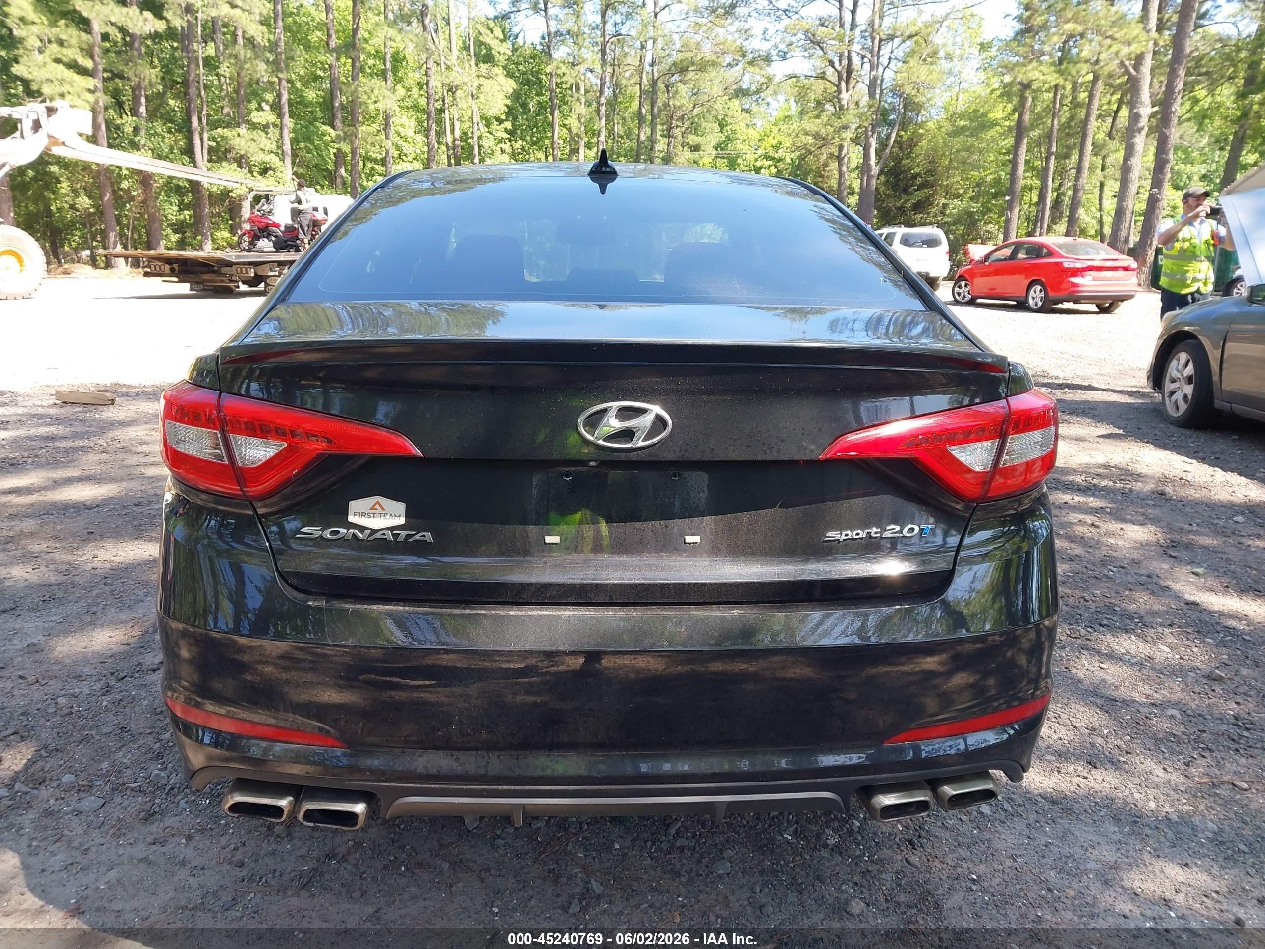 2015 Hyundai Sonata Sport 2.0t Черный vin: 5NPE34AB1FH081171