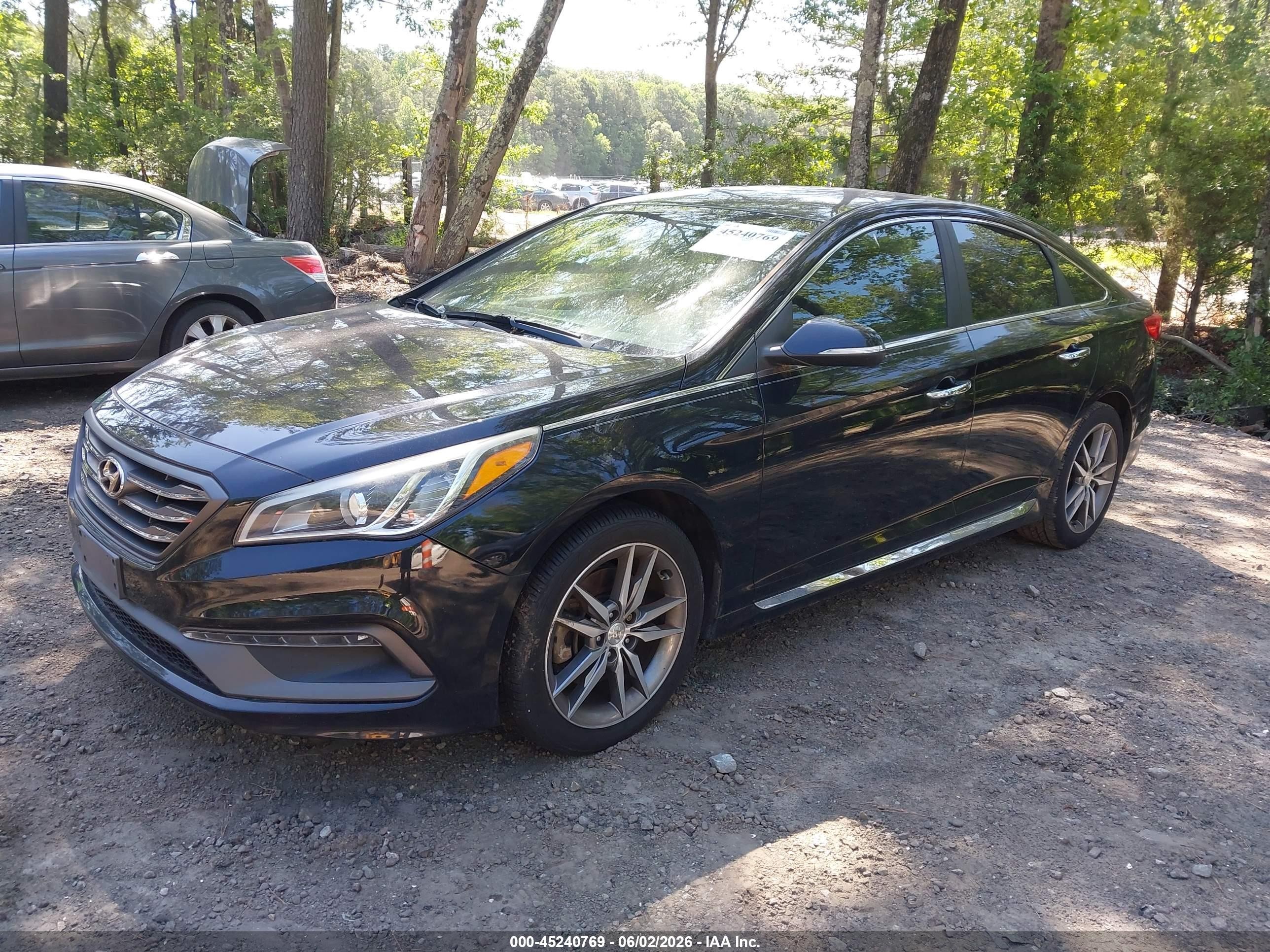 2015 Hyundai Sonata Sport 2.0t Черный vin: 5NPE34AB1FH081171