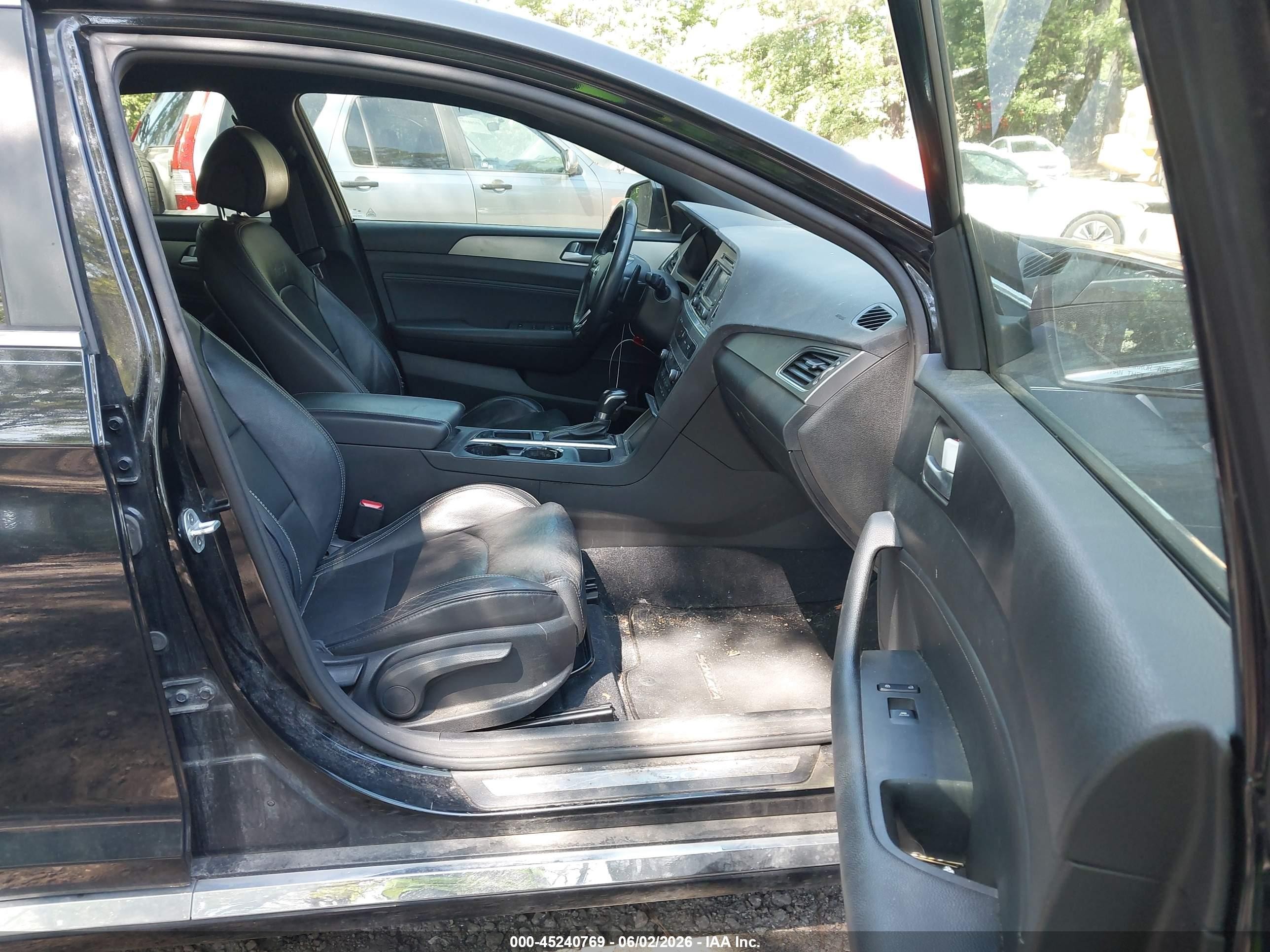 2015 Hyundai Sonata Sport 2.0t Черный vin: 5NPE34AB1FH081171