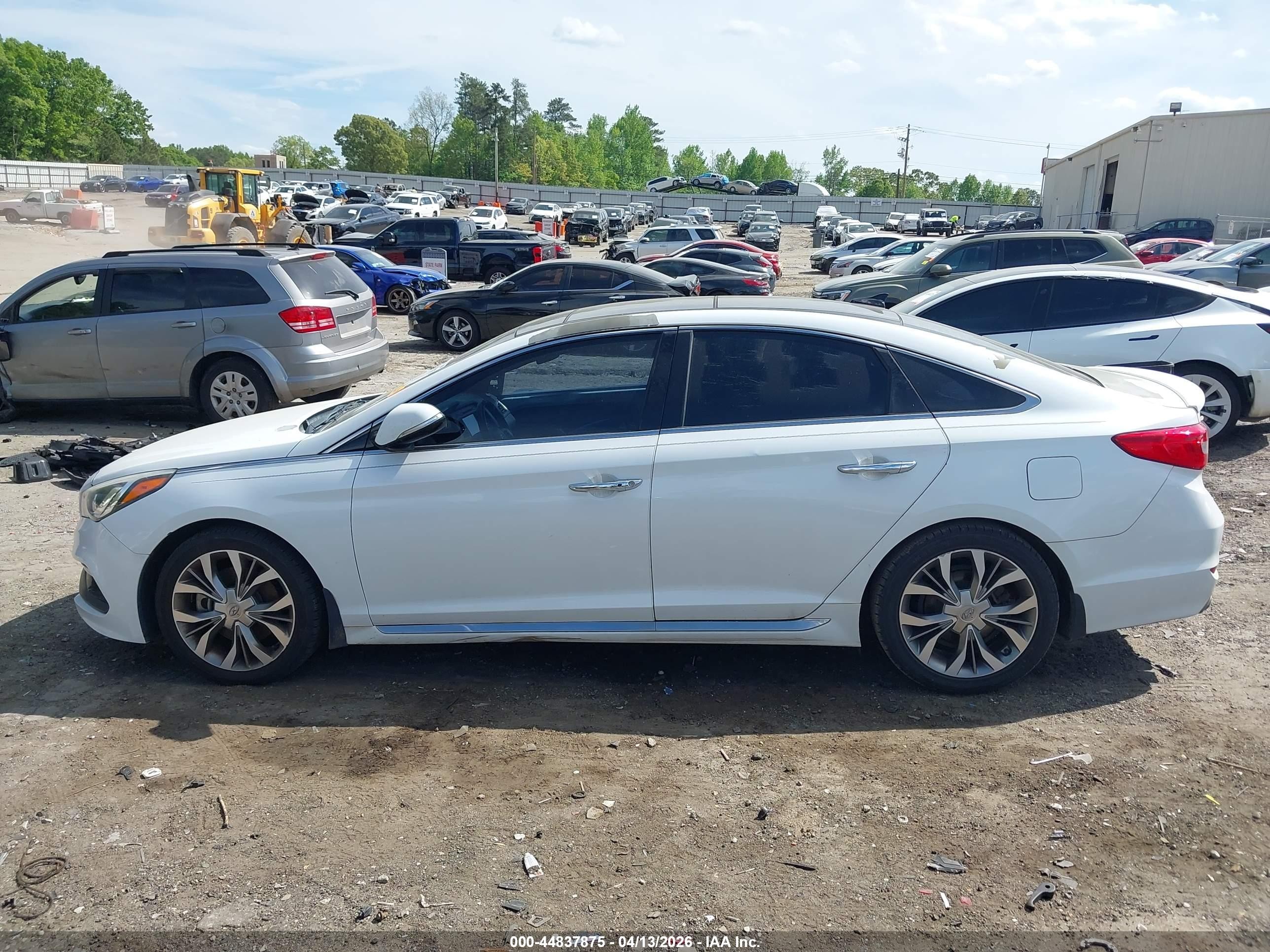 2015 Hyundai Sonata Limited 2.0t White vin: 5NPE34AB1FH115397