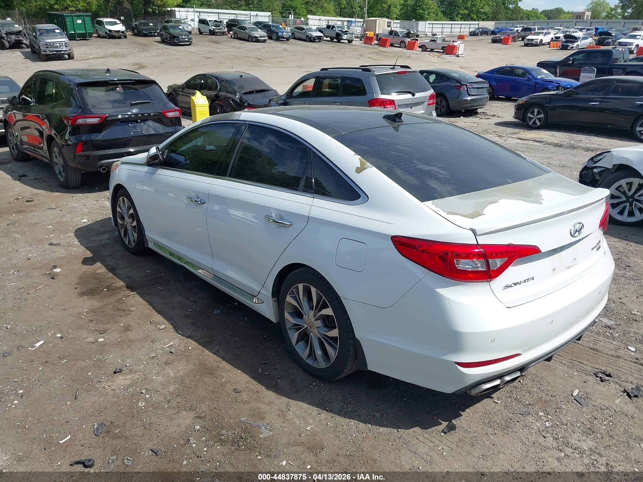 2015 Hyundai Sonata Limited 2.0t White vin: 5NPE34AB1FH115397