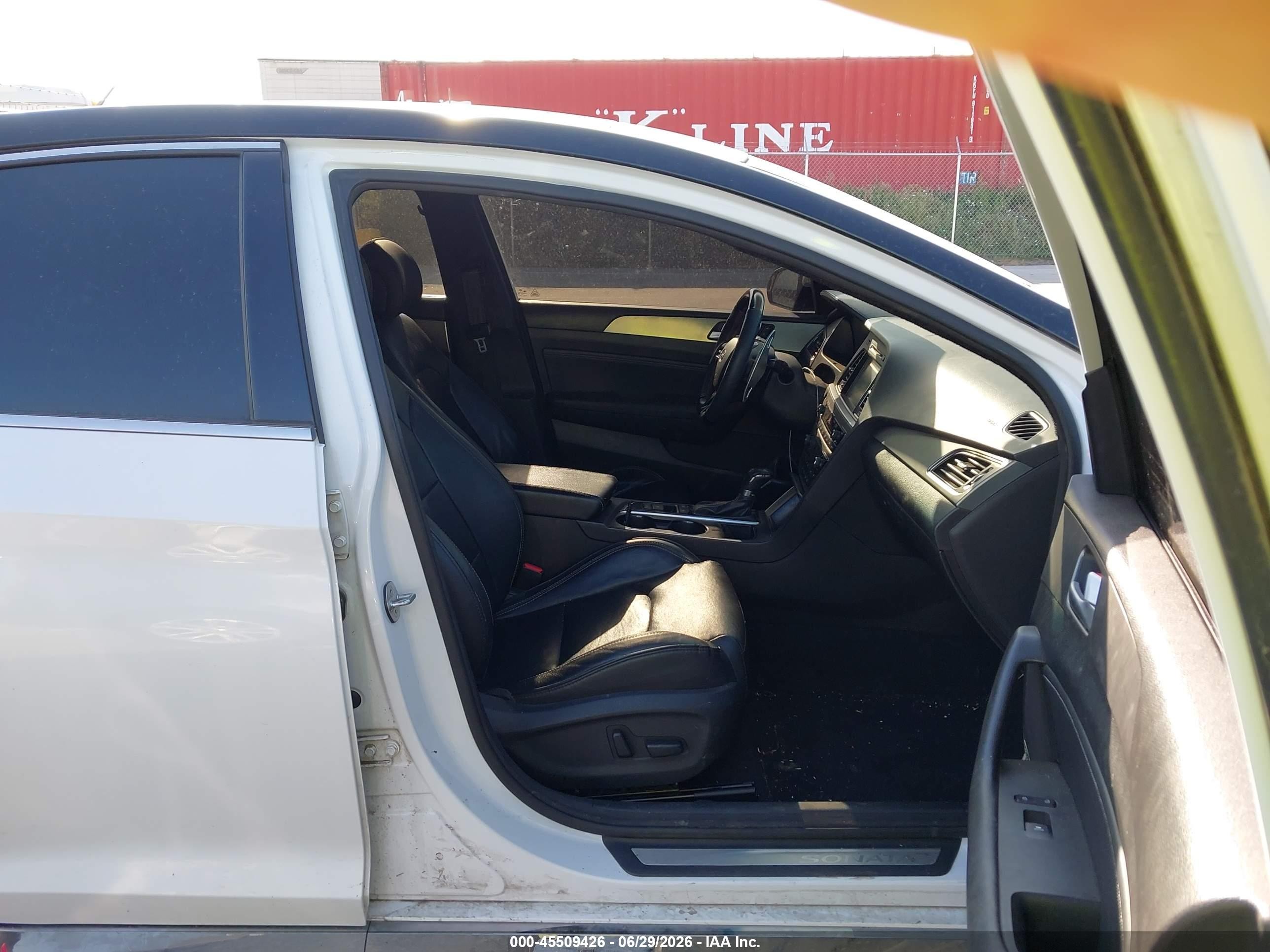 2015 Hyundai Sonata Limited 2.0t Белый vin: 5NPE34AB1FH163546