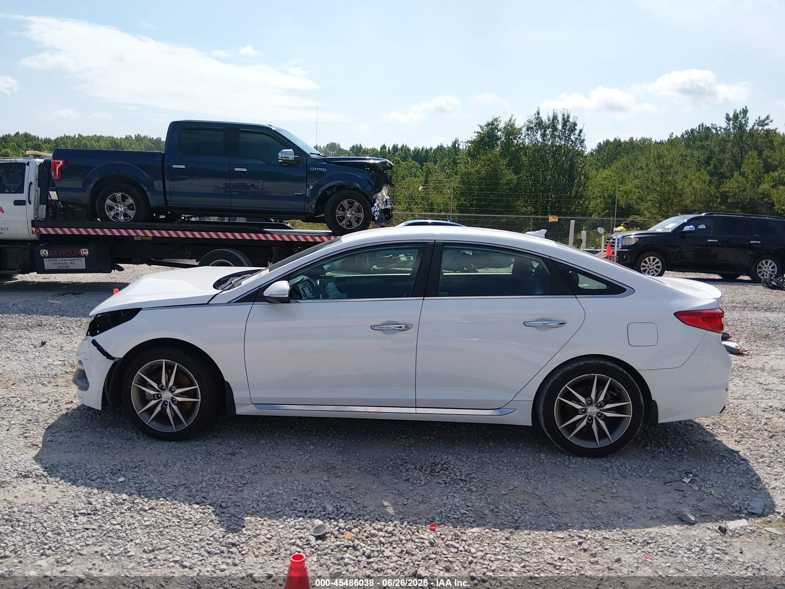 2015 Hyundai Sonata Sport 2.0t White vin: 5NPE34AB1FH184249