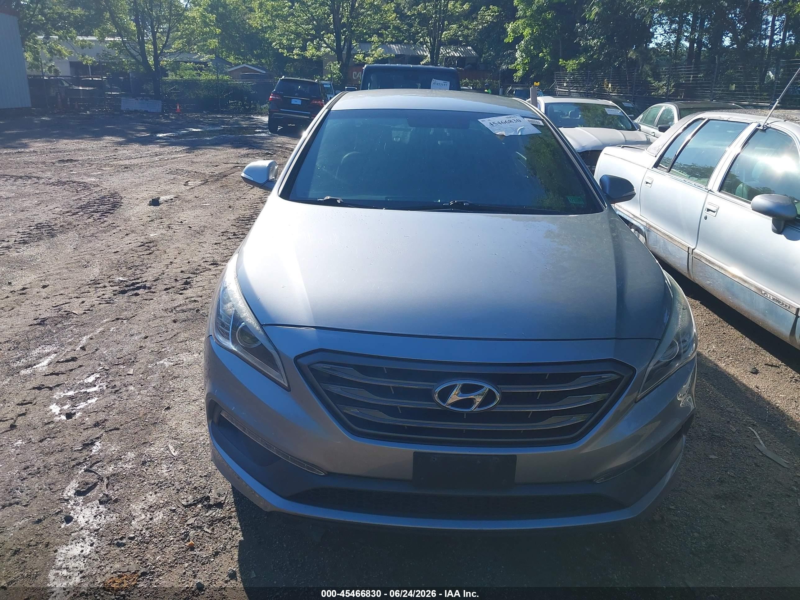 2015 Hyundai Sonata Sport 2.0t Silver vin: 5NPE34AB1FH229464