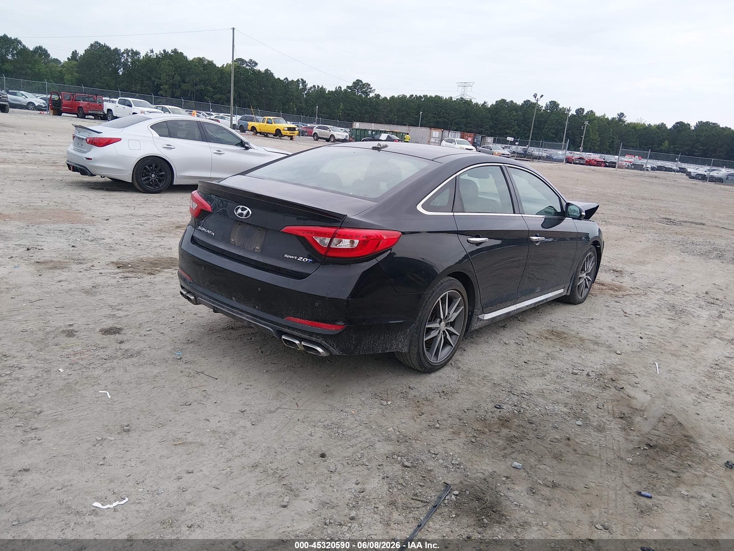 2015 Hyundai Sonata Sport 2.0t Черный vin: 5NPE34AB2FH073175