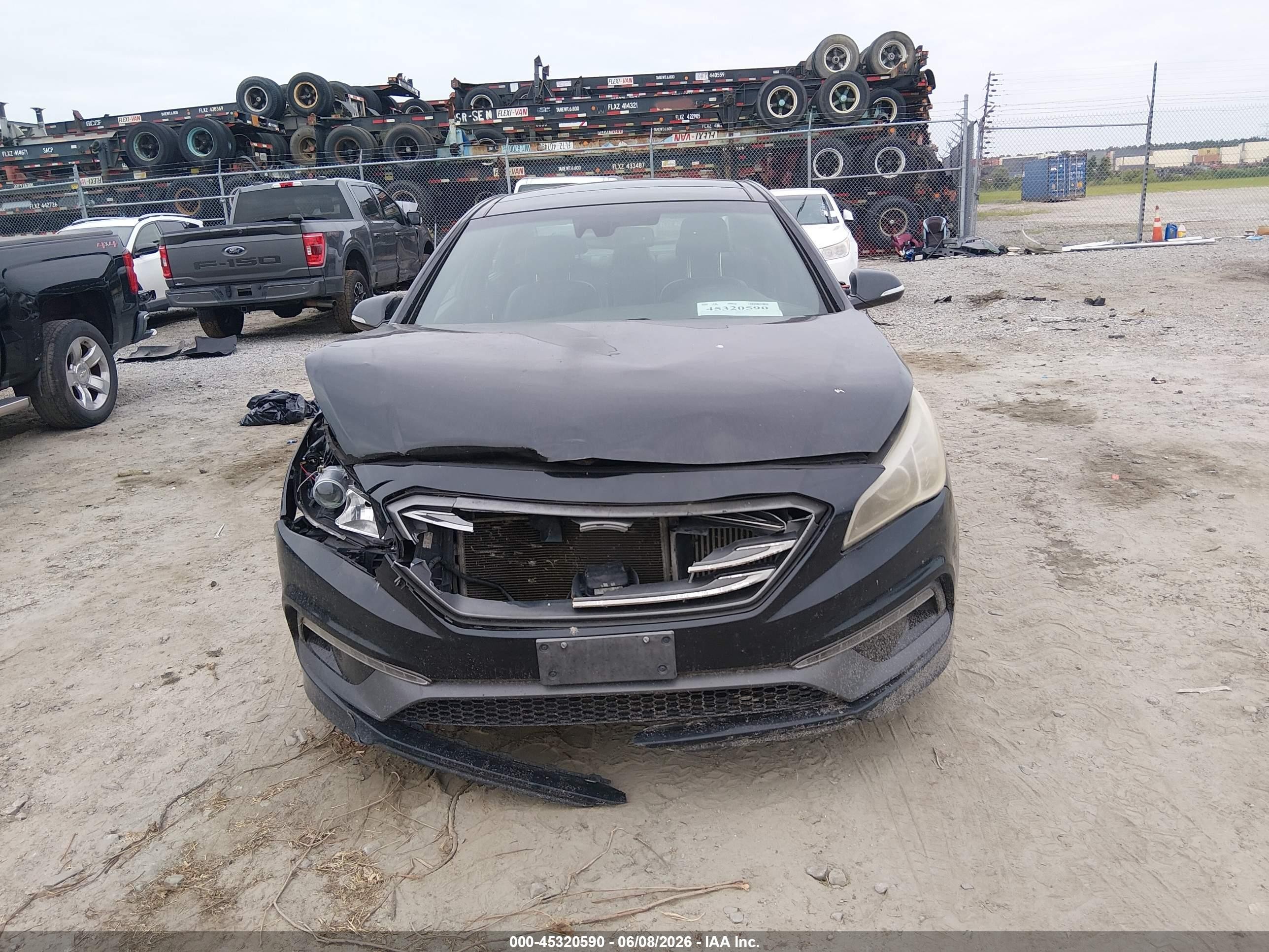 2015 Hyundai Sonata Sport 2.0t Черный vin: 5NPE34AB2FH073175