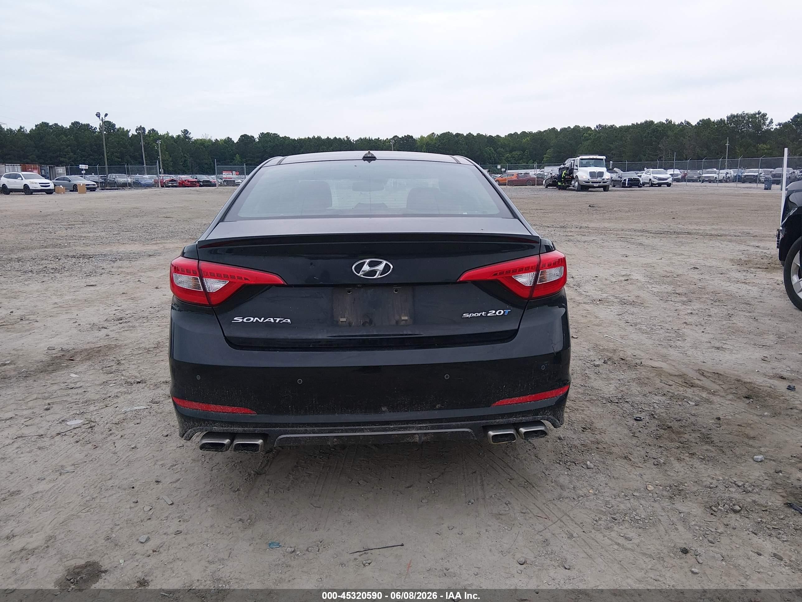 2015 Hyundai Sonata Sport 2.0t Черный vin: 5NPE34AB2FH073175