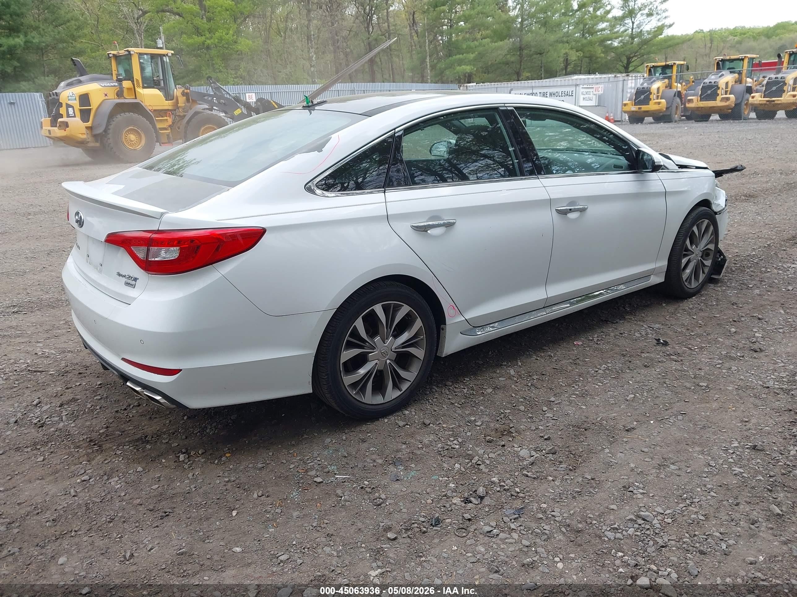 2015 Hyundai Sonata Limited 2.0t White vin: 5NPE34AB2FH112525