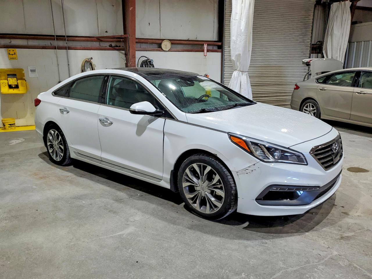 2015 Hyundai Sonata Limited 2.0t Silver vin: 5NPE34AB2FH133617