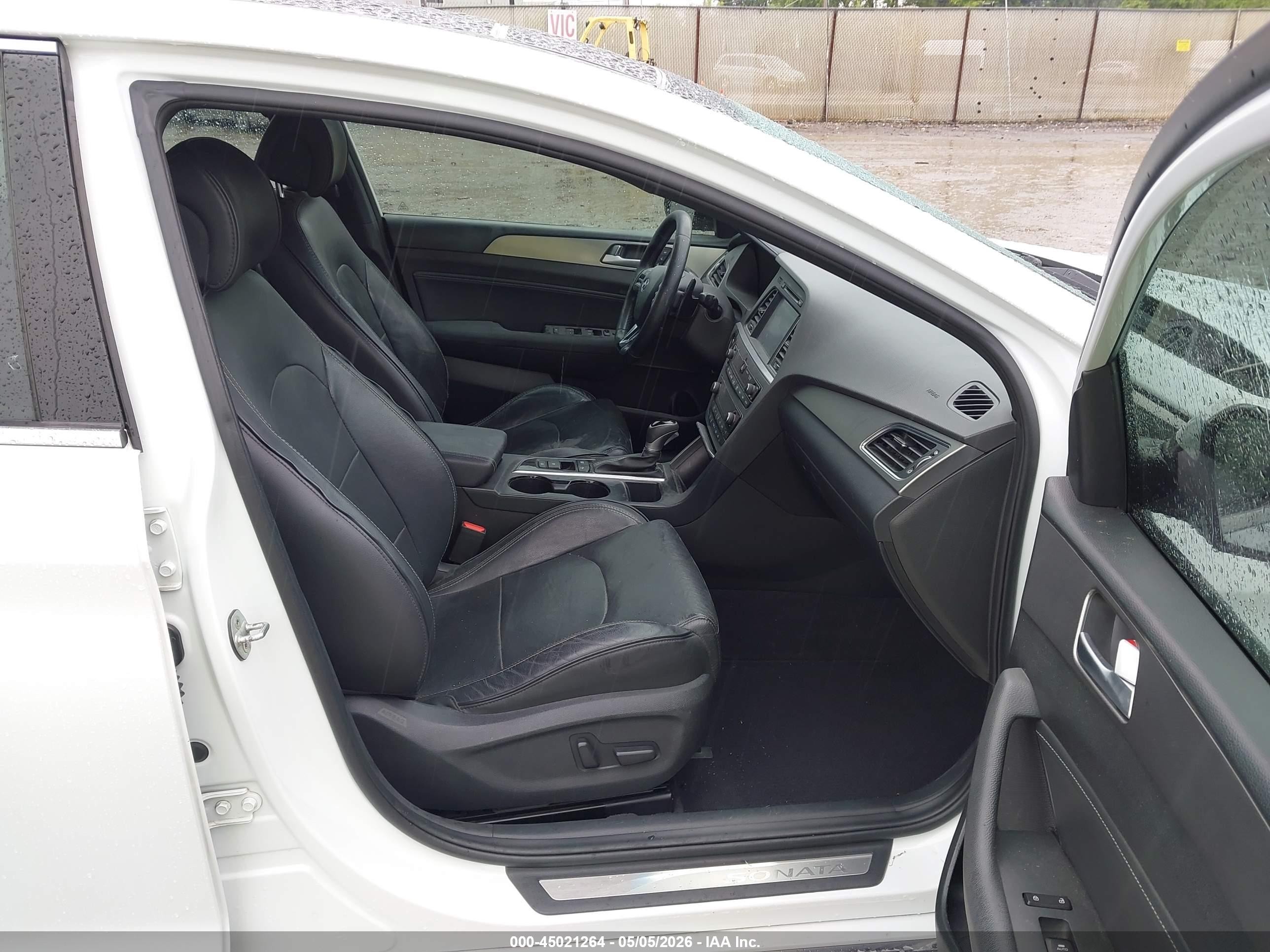 2017 Hyundai Sonata Limited 2.0t White vin: 5NPE34AB2HH499158