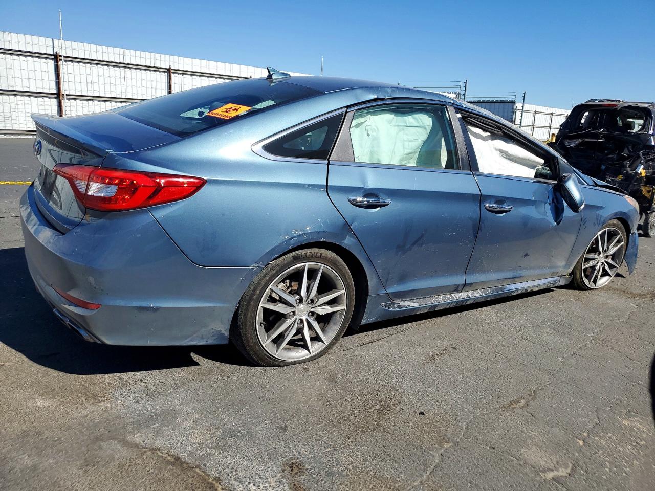 2015 Hyundai Sonata Sport 2.0t Blue vin: 5NPE34AB3FH089174