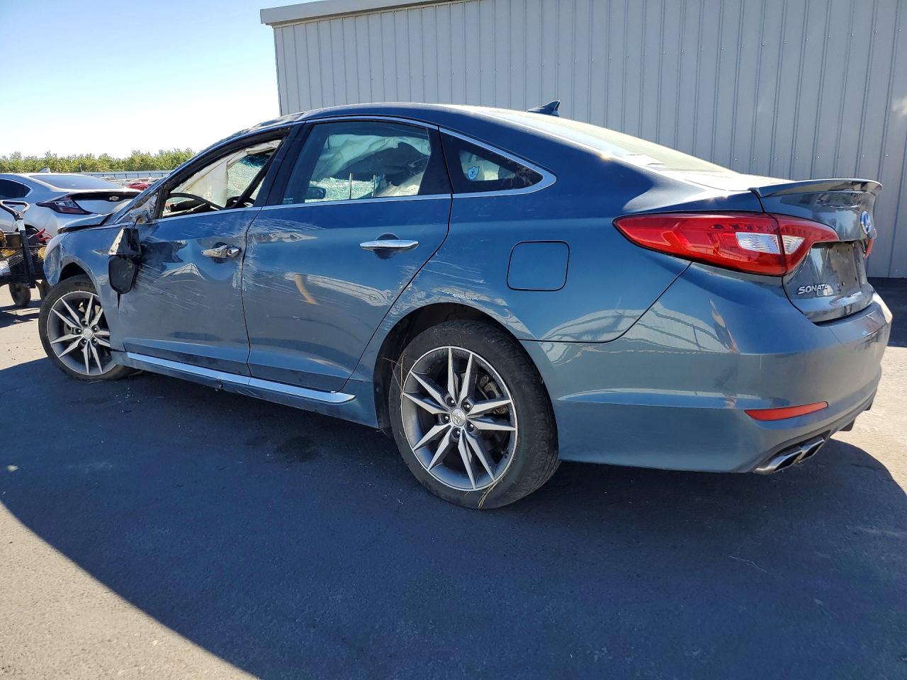 2015 Hyundai Sonata Sport 2.0t Blue vin: 5NPE34AB3FH089174