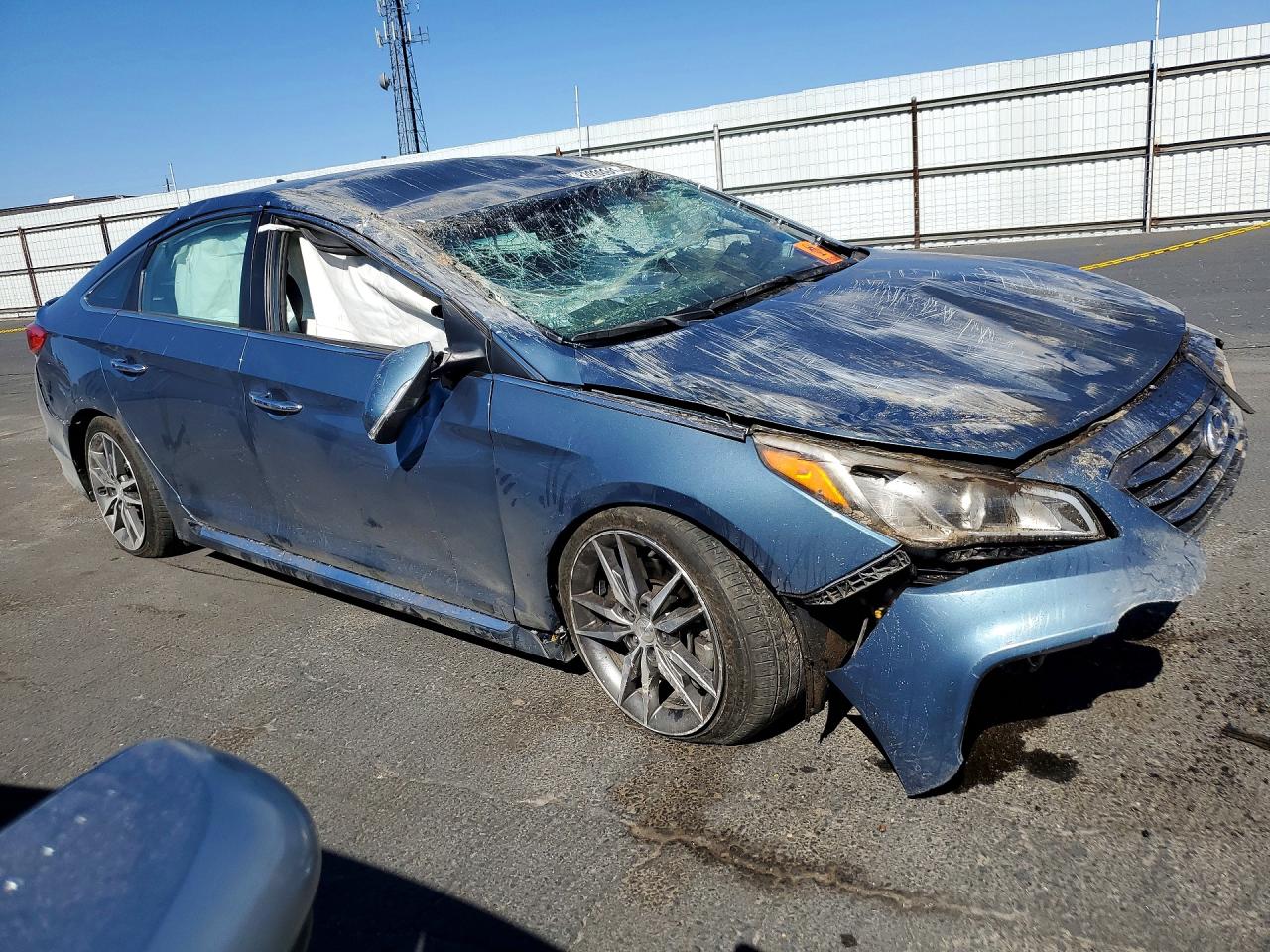 2015 Hyundai Sonata Sport 2.0t Blue vin: 5NPE34AB3FH089174