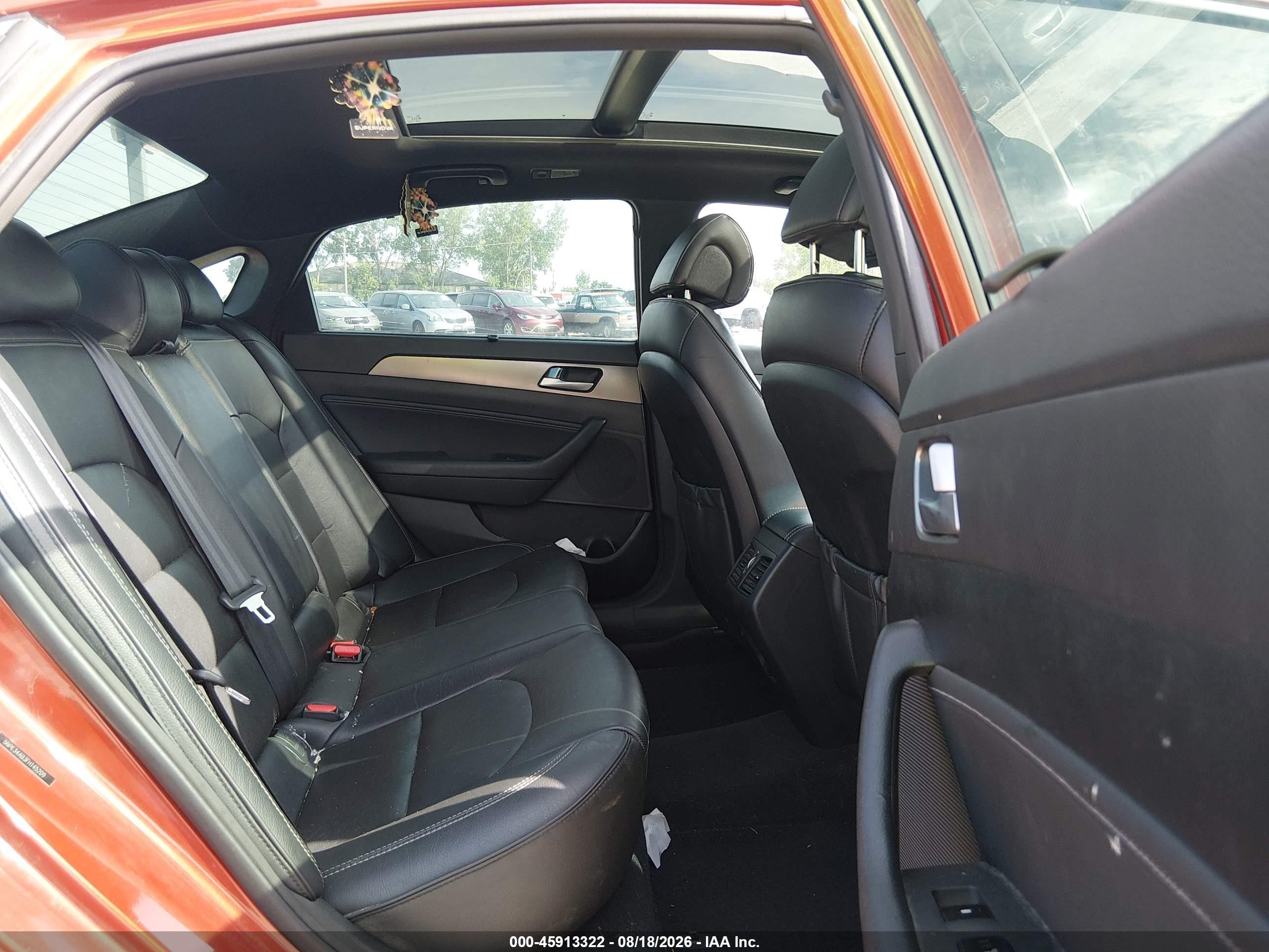 2015 Hyundai Sonata Limited 2.0t Orange vin: 5NPE34AB3FH145209