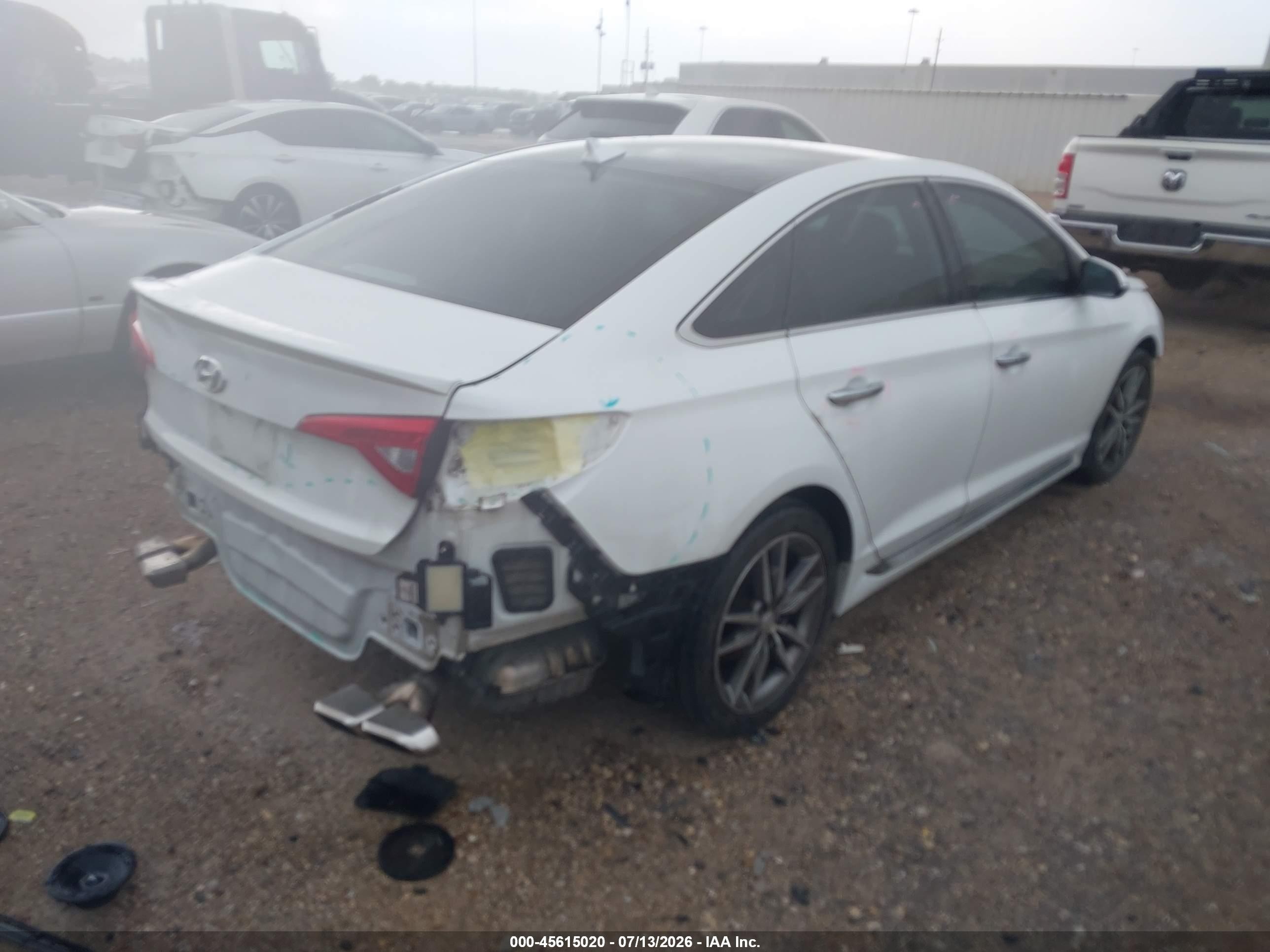 2015 Hyundai Sonata Sport 2.0t Белый vin: 5NPE34AB3FH162334