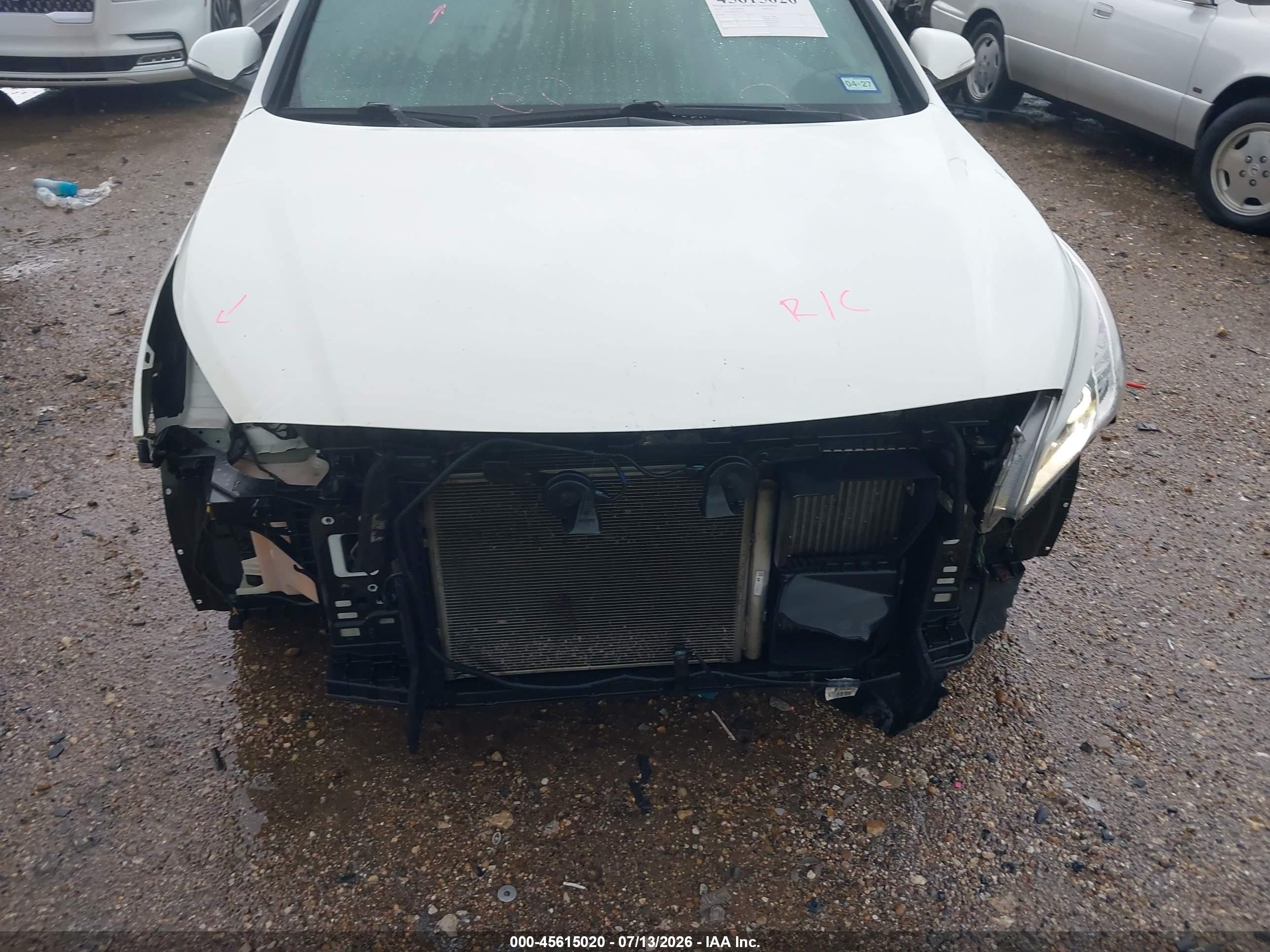 2015 Hyundai Sonata Sport 2.0t Белый vin: 5NPE34AB3FH162334