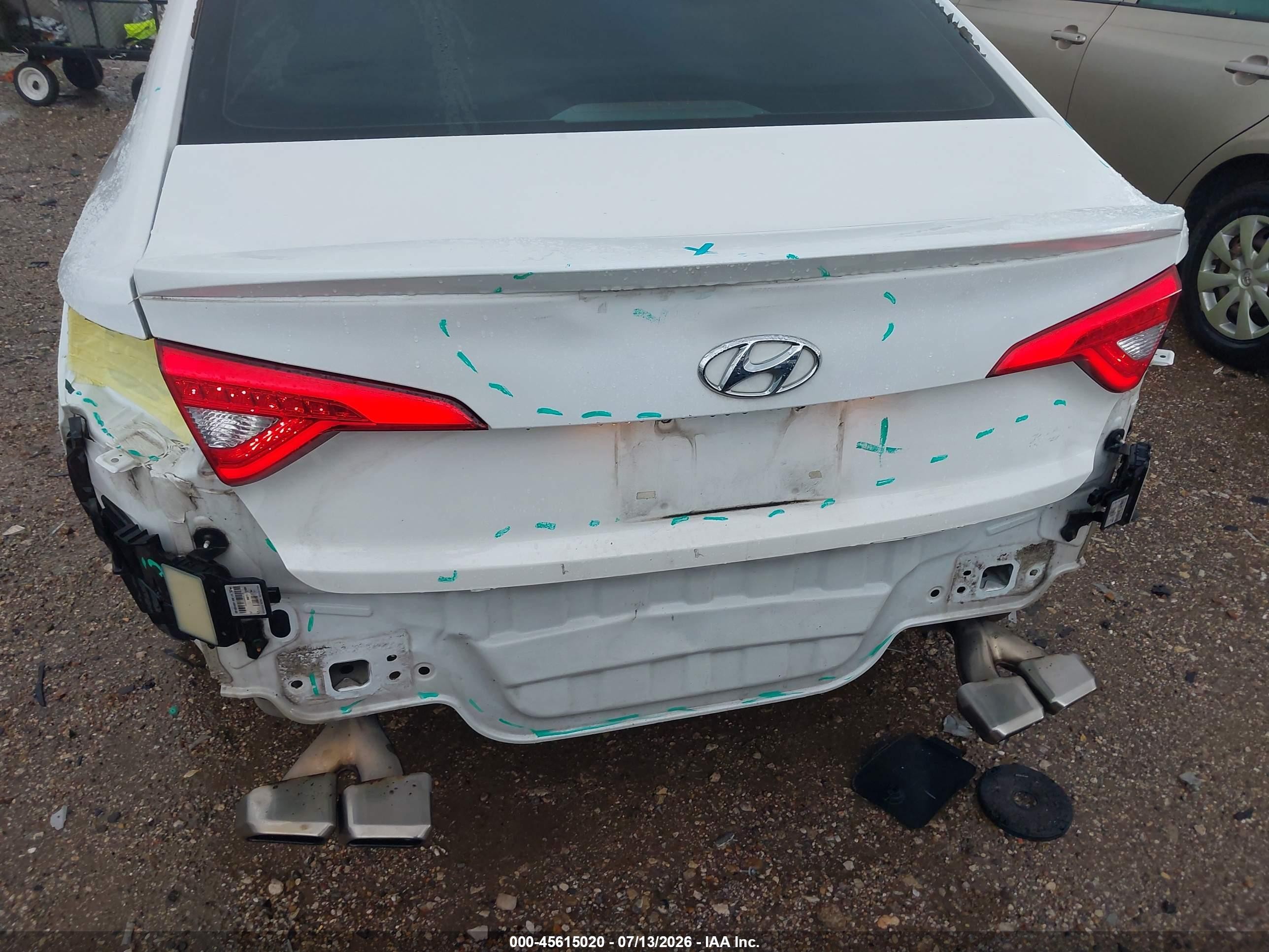 2015 Hyundai Sonata Sport 2.0t Белый vin: 5NPE34AB3FH162334