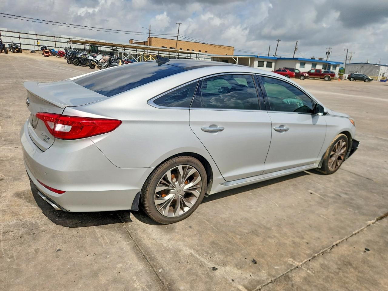 2015 Hyundai Sonata Limited 2.0t Серебряный vin: 5NPE34AB3FH167372