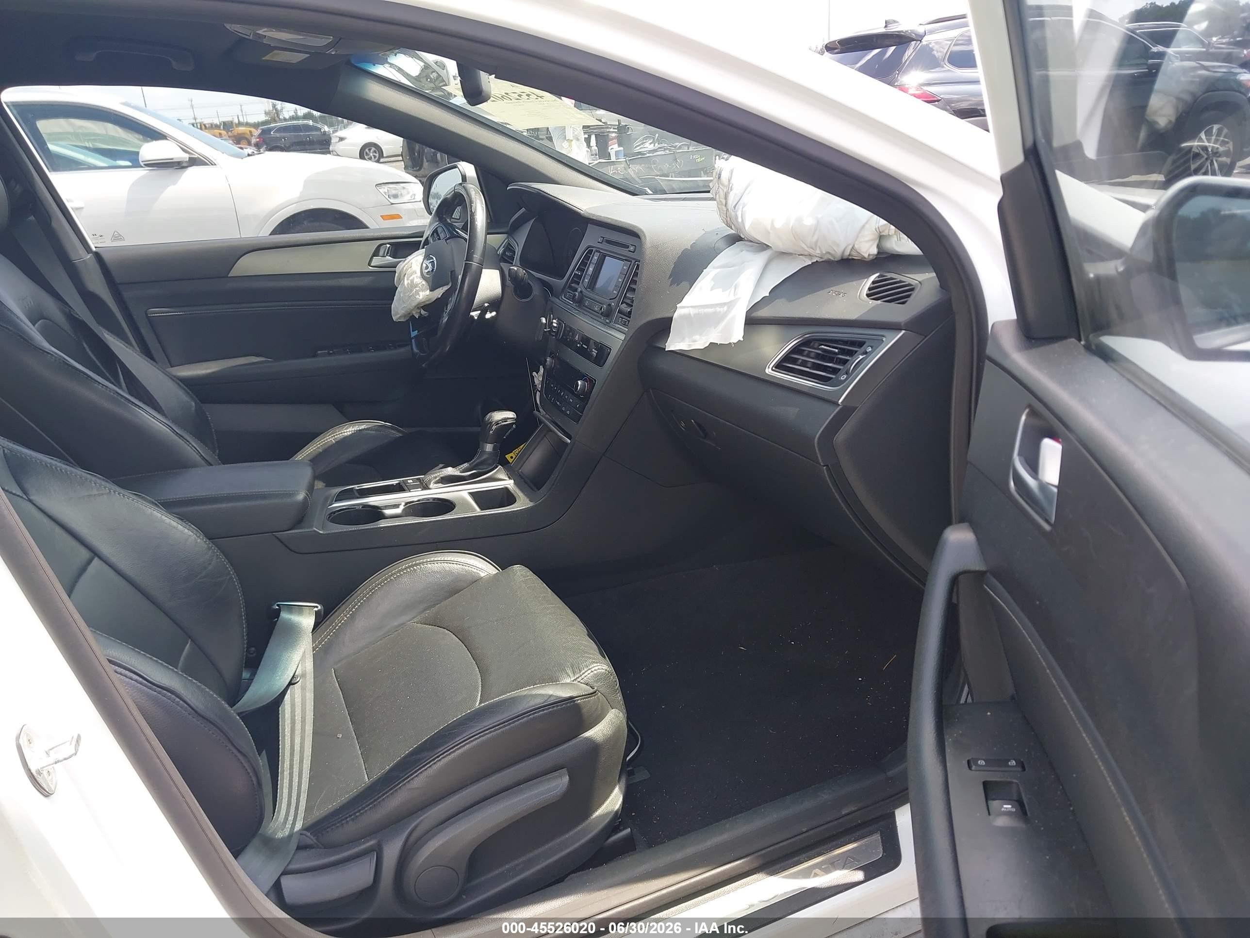 2015 Hyundai Sonata Sport 2.0t Белый vin: 5NPE34AB3FH178503