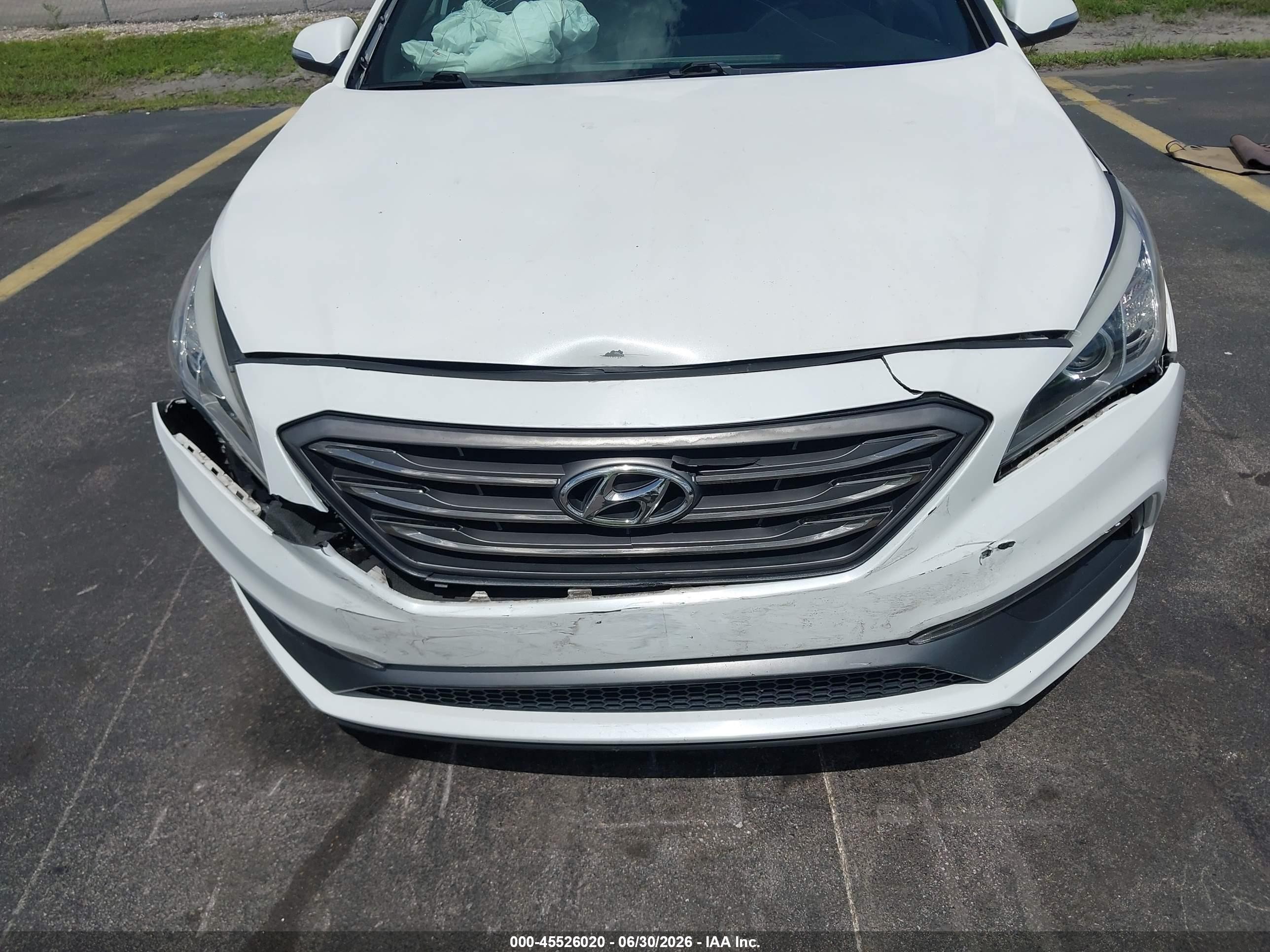 2015 Hyundai Sonata Sport 2.0t Белый vin: 5NPE34AB3FH178503