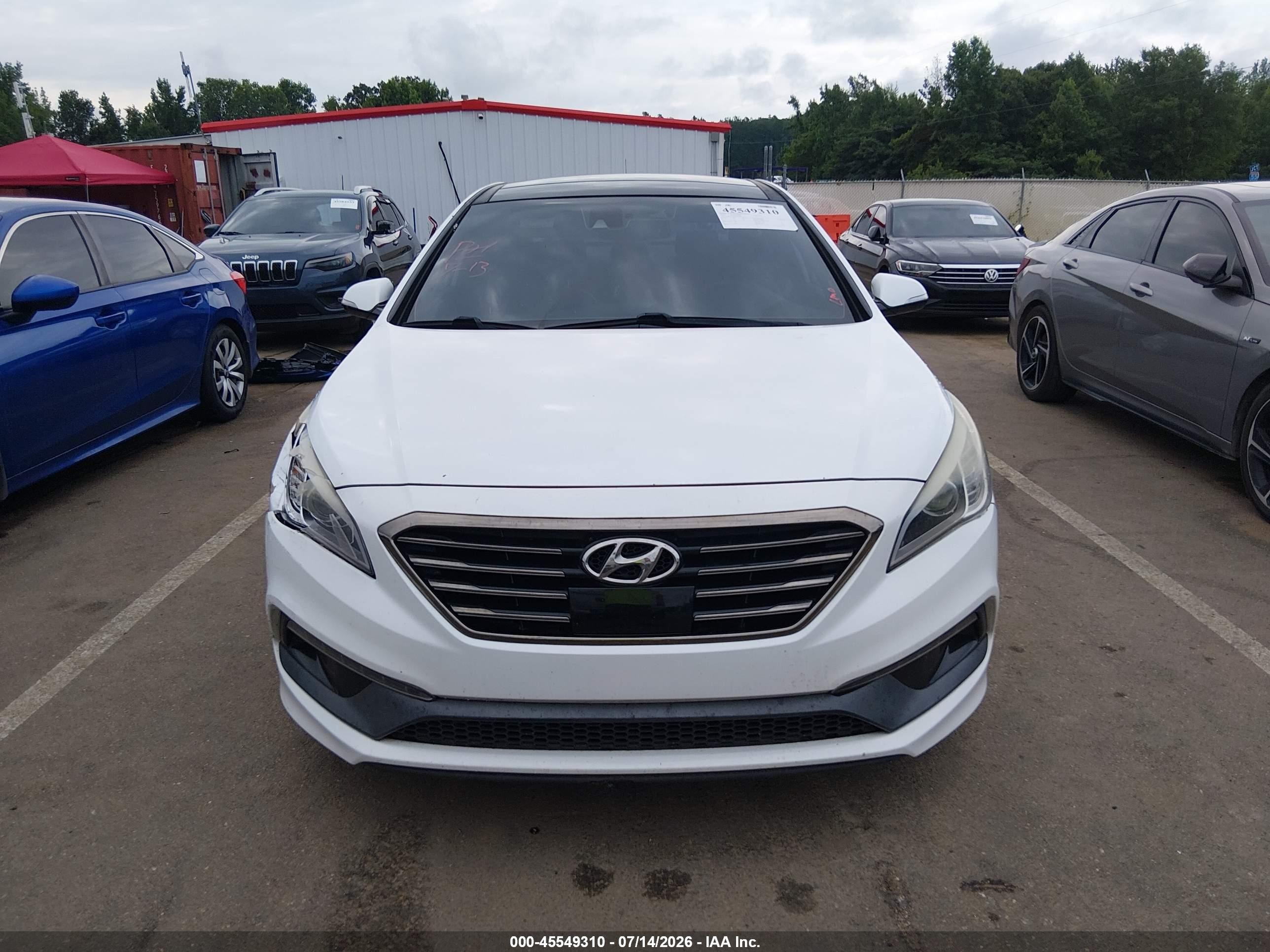 2015 Hyundai Sonata Limited 2.0t White vin: 5NPE34AB3FH247500