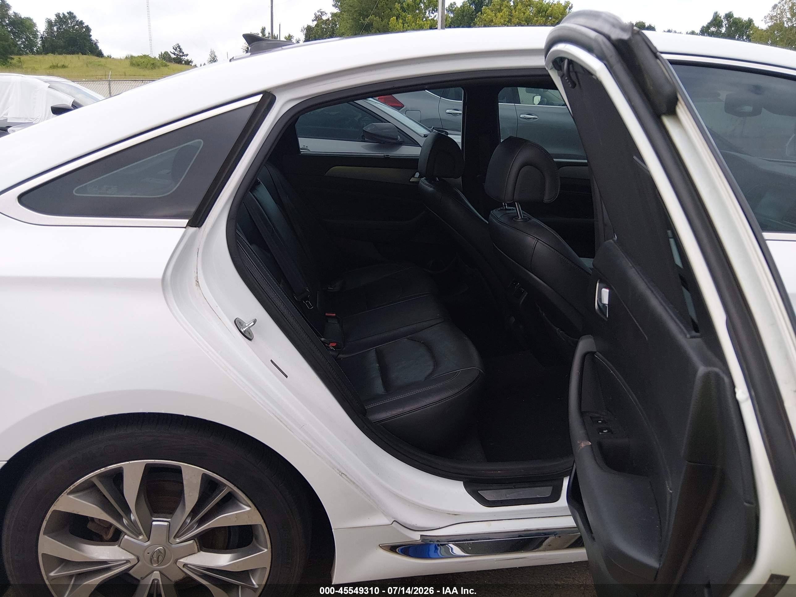 2015 Hyundai Sonata Limited 2.0t White vin: 5NPE34AB3FH247500