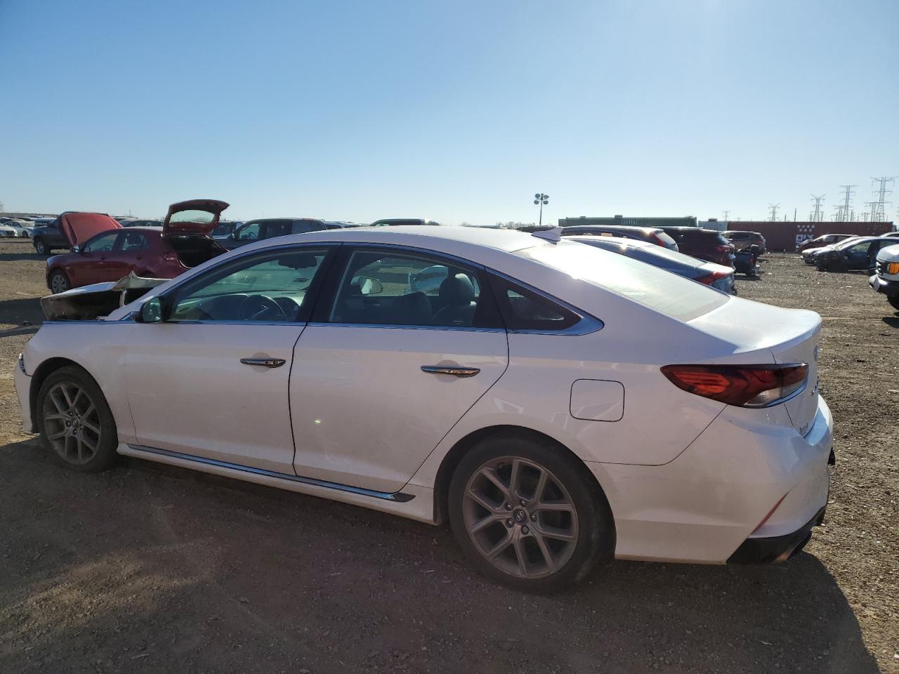 2018 Hyundai Sonata Sport White vin: 5NPE34AB3JH693901