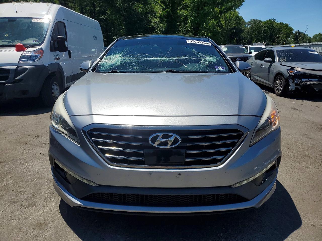 2015 Hyundai Sonata Sport 2.0t Silver vin: 5NPE34AB4FH041201