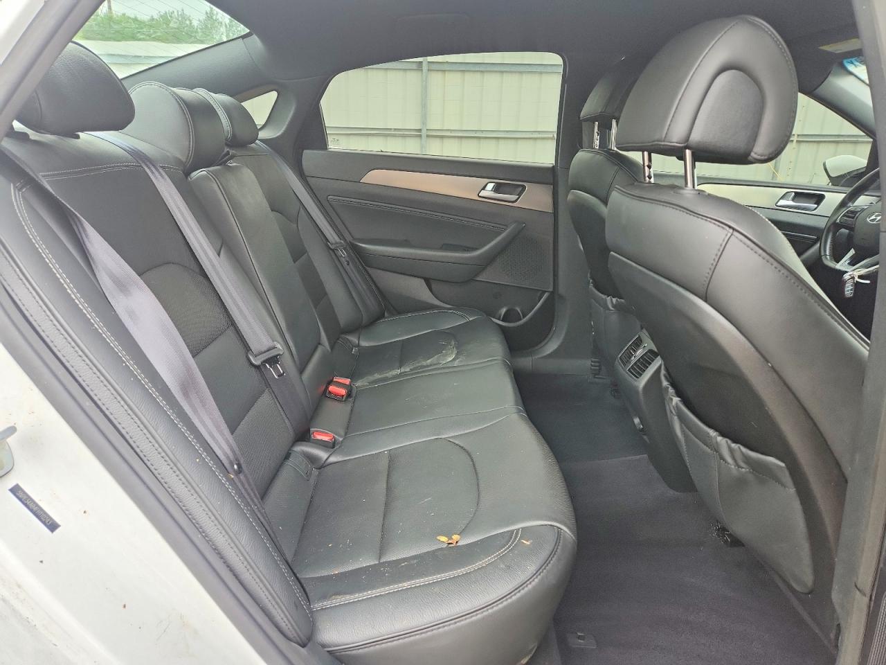 2015 Hyundai Sonata Sport 2.0t Белый vin: 5NPE34AB4FH110243