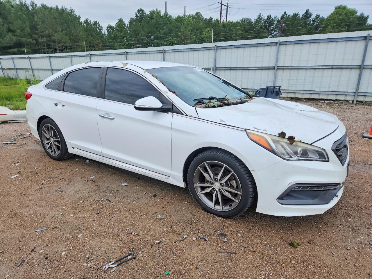 2015 Hyundai Sonata Sport 2.0t Белый vin: 5NPE34AB4FH110243