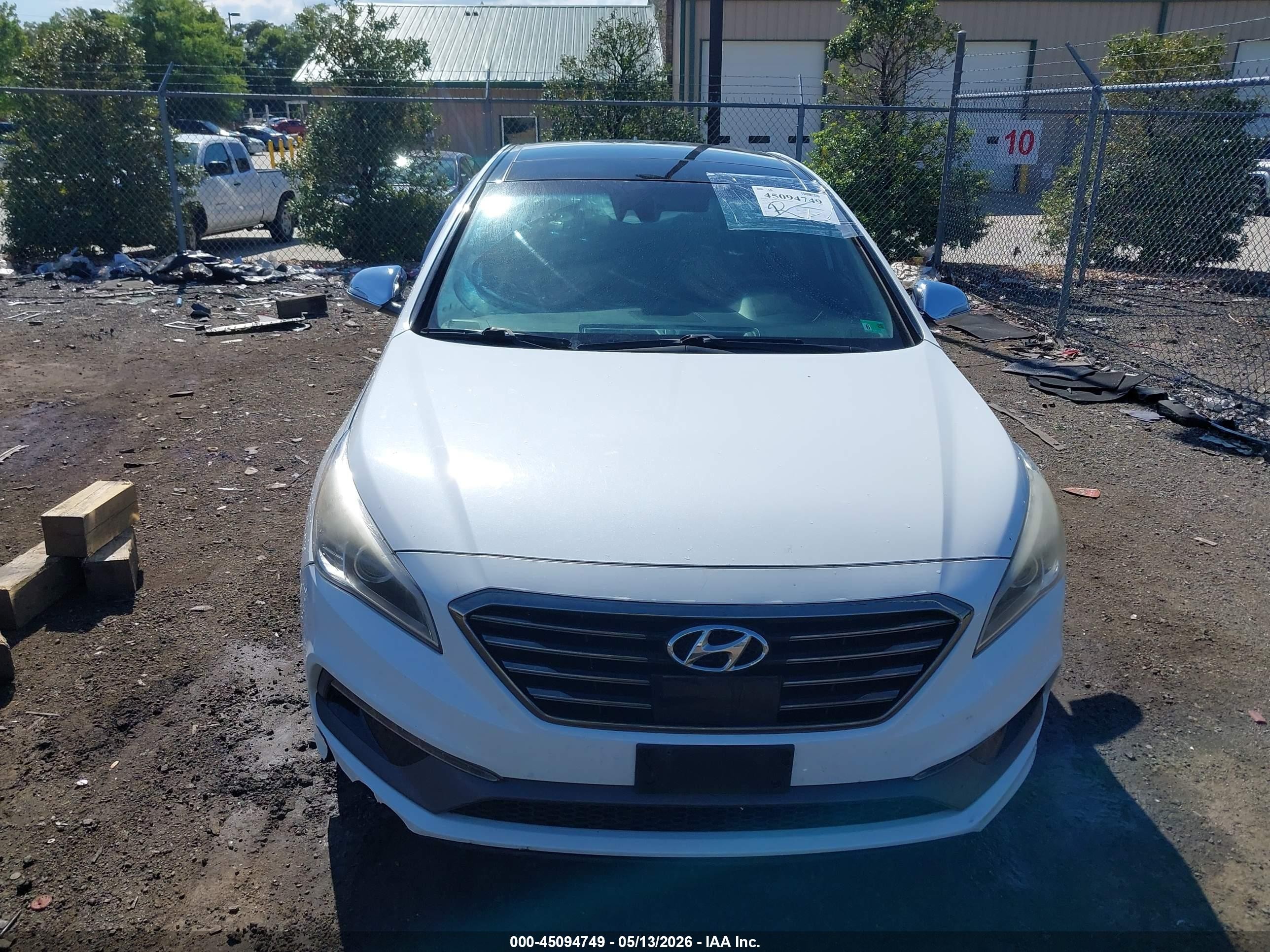 2015 Hyundai Sonata Limited 2.0t White vin: 5NPE34AB4FH180745