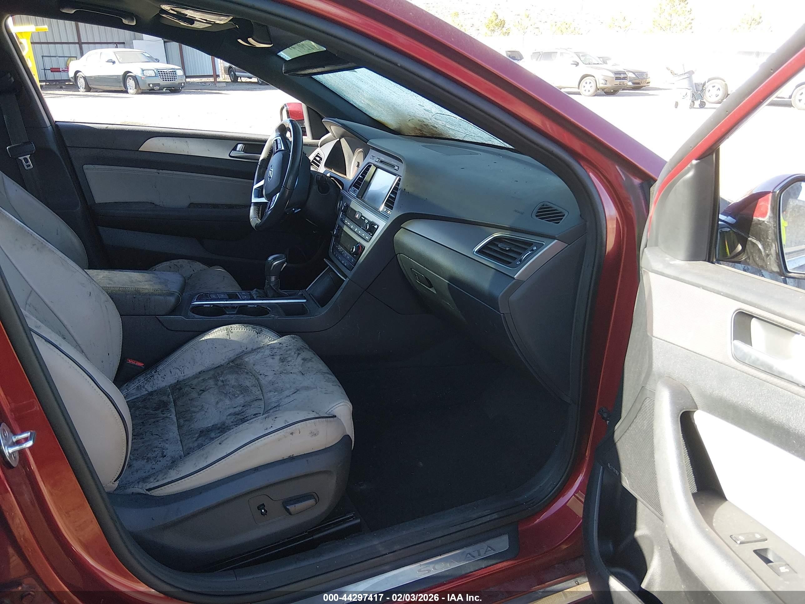 2015 Hyundai Sonata Limited 2.0t Red vin: 5NPE34AB4FH196606