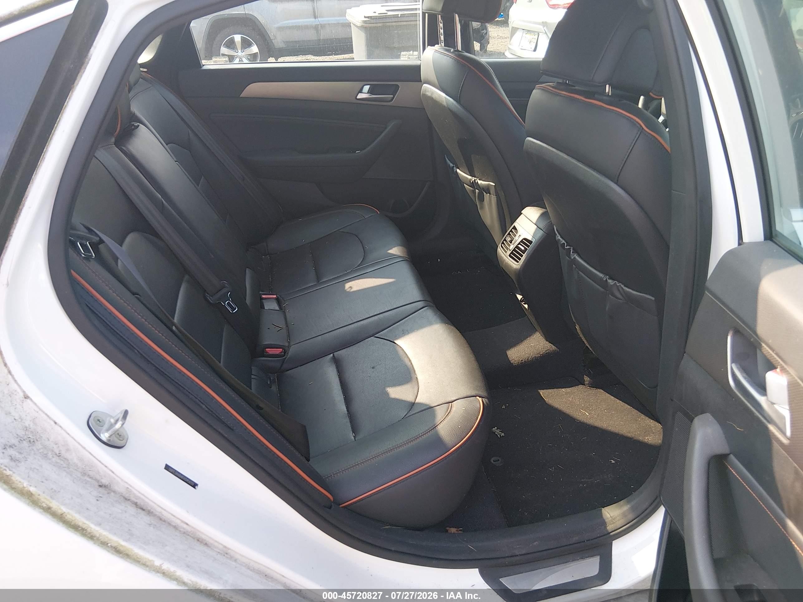 2015 Hyundai Sonata Sport 2.0t Белый vin: 5NPE34AB4FH245609
