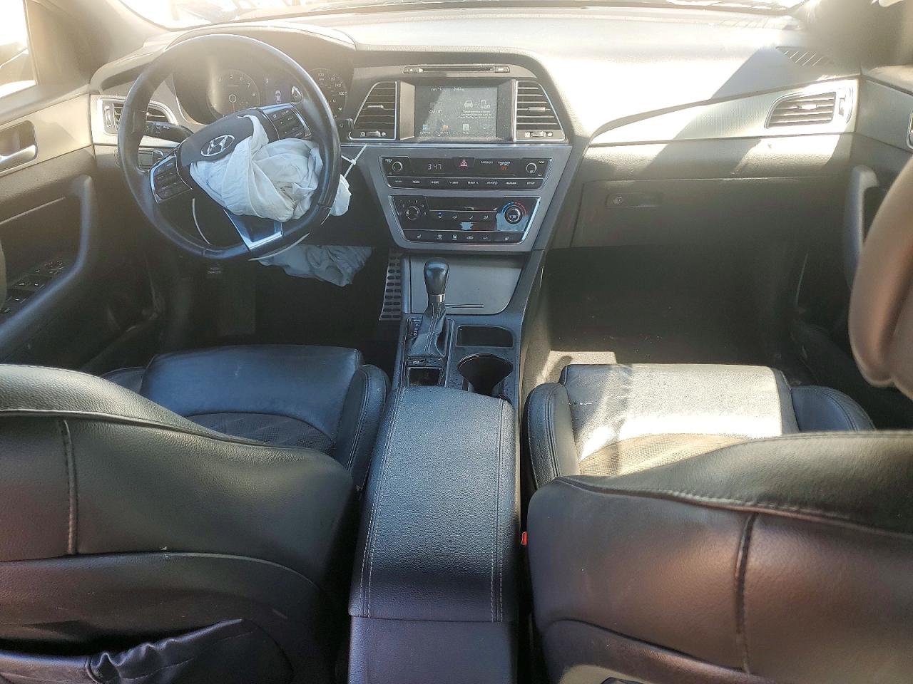 2017 Hyundai Sonata Sport 2.0t Белый vin: 5NPE34AB4HH445568